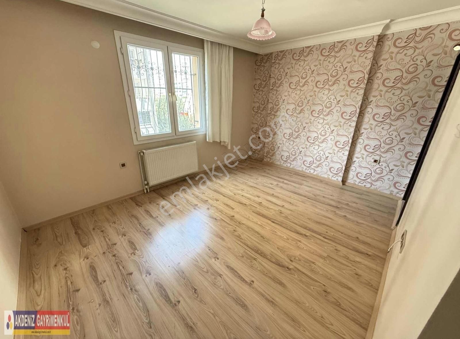 T. Özal Dermancan Civarı Cadde Üzeri Geniş Oturumlu Teras Balkon - Görsel 10