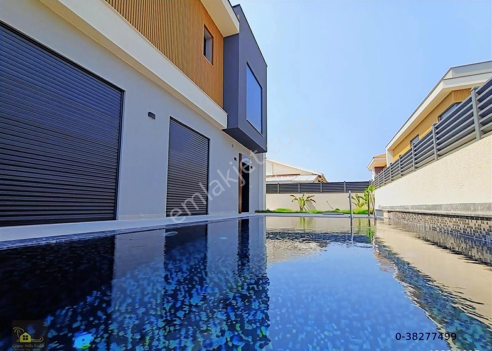 Çeşme Şifne'de Yıllık Kiralık Müstakil Havuzlu Villa Atila Emlak
