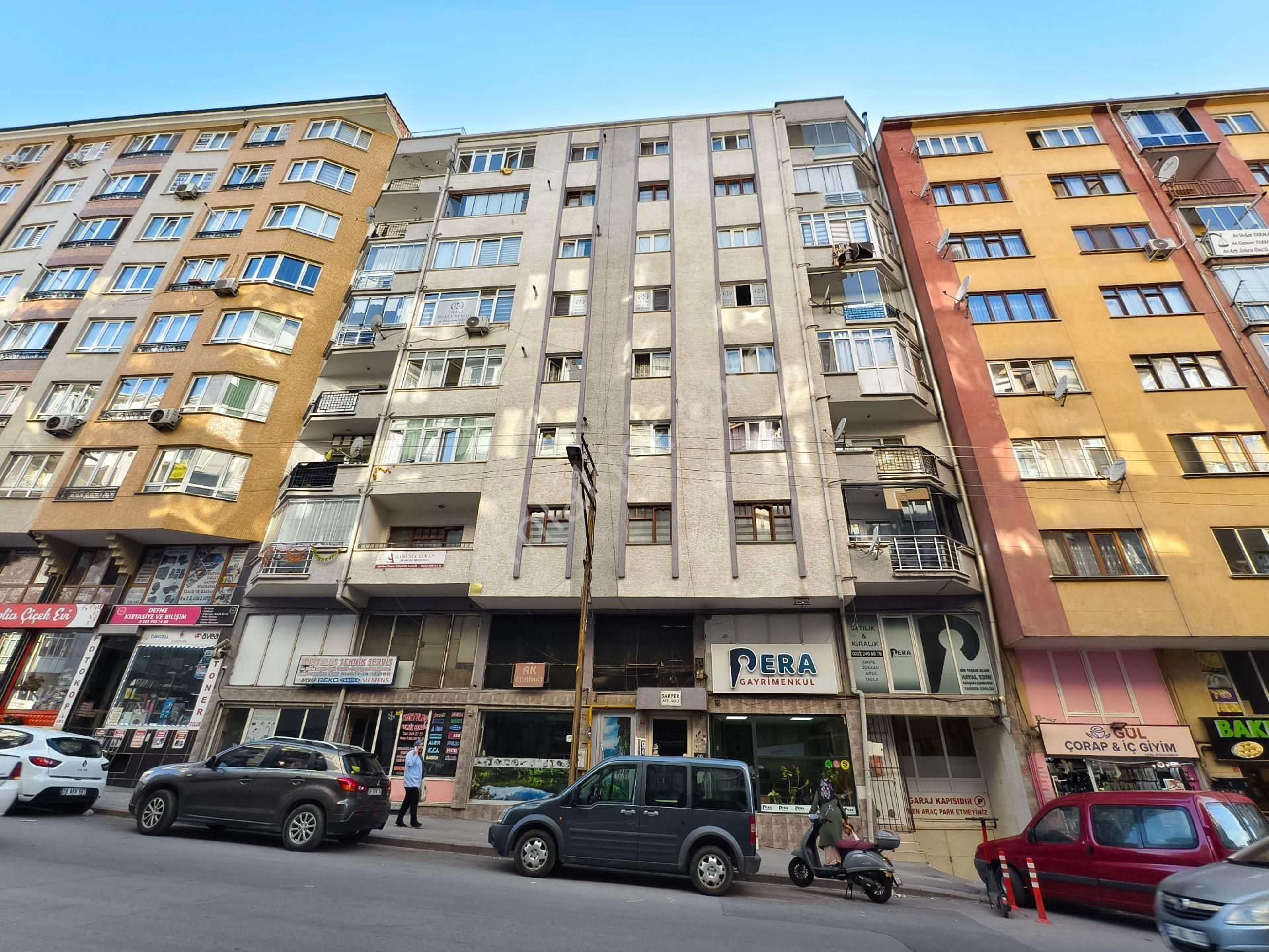 Pera'dan Kurtuluş Mh.sarper Caddesinde Geniş Ferah Kiralık 3+1 Daire