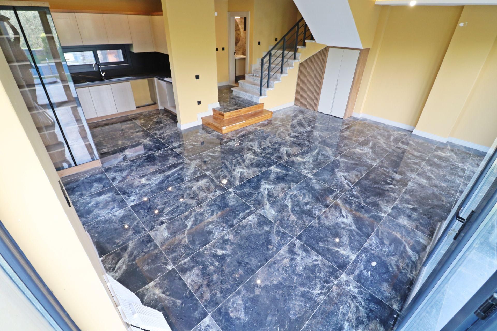 Güre De Panoramik Körfez Manzaralı Kusursuz Müstakil 3+1 Villa - Görsel 14