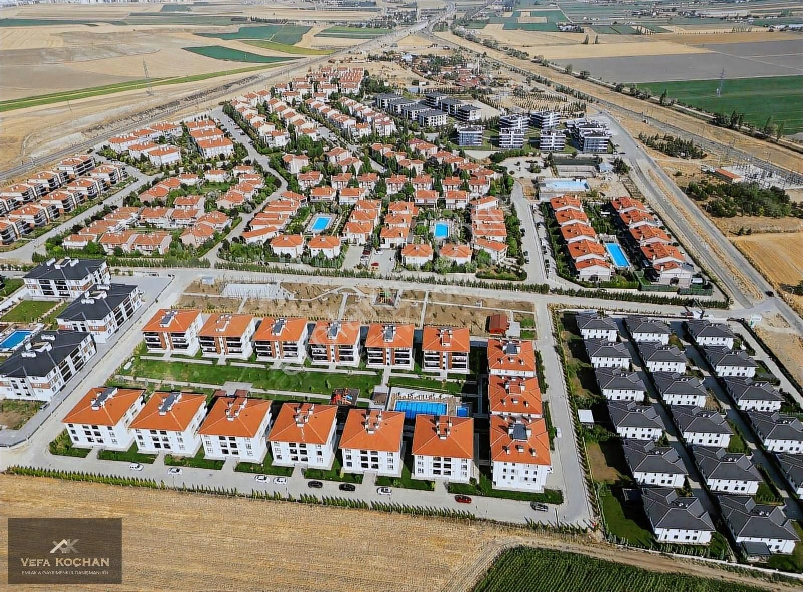 V.koçhan'dan Fırsat Yenişehir Konakları Satılık 4+1 Ara Kat