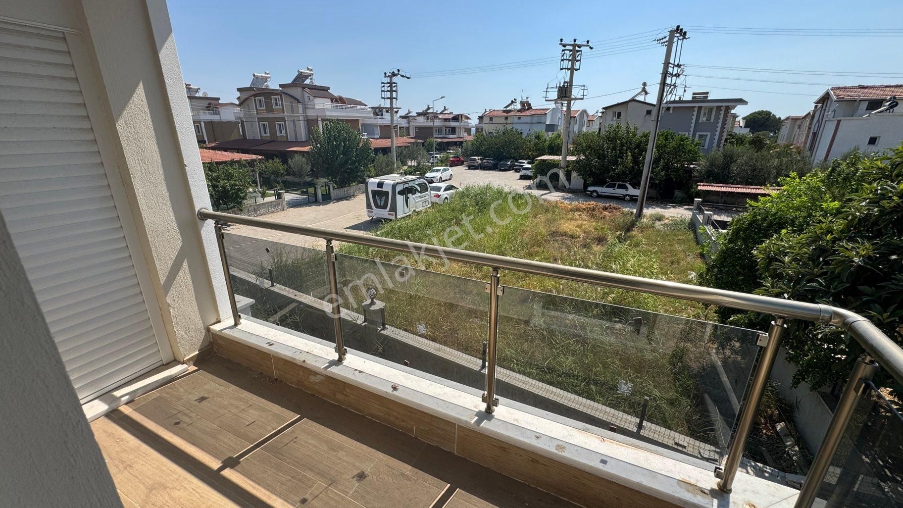 İzmir Dikili Salihlr Altı'nda 5+1 Satılık Villa - Görsel 25