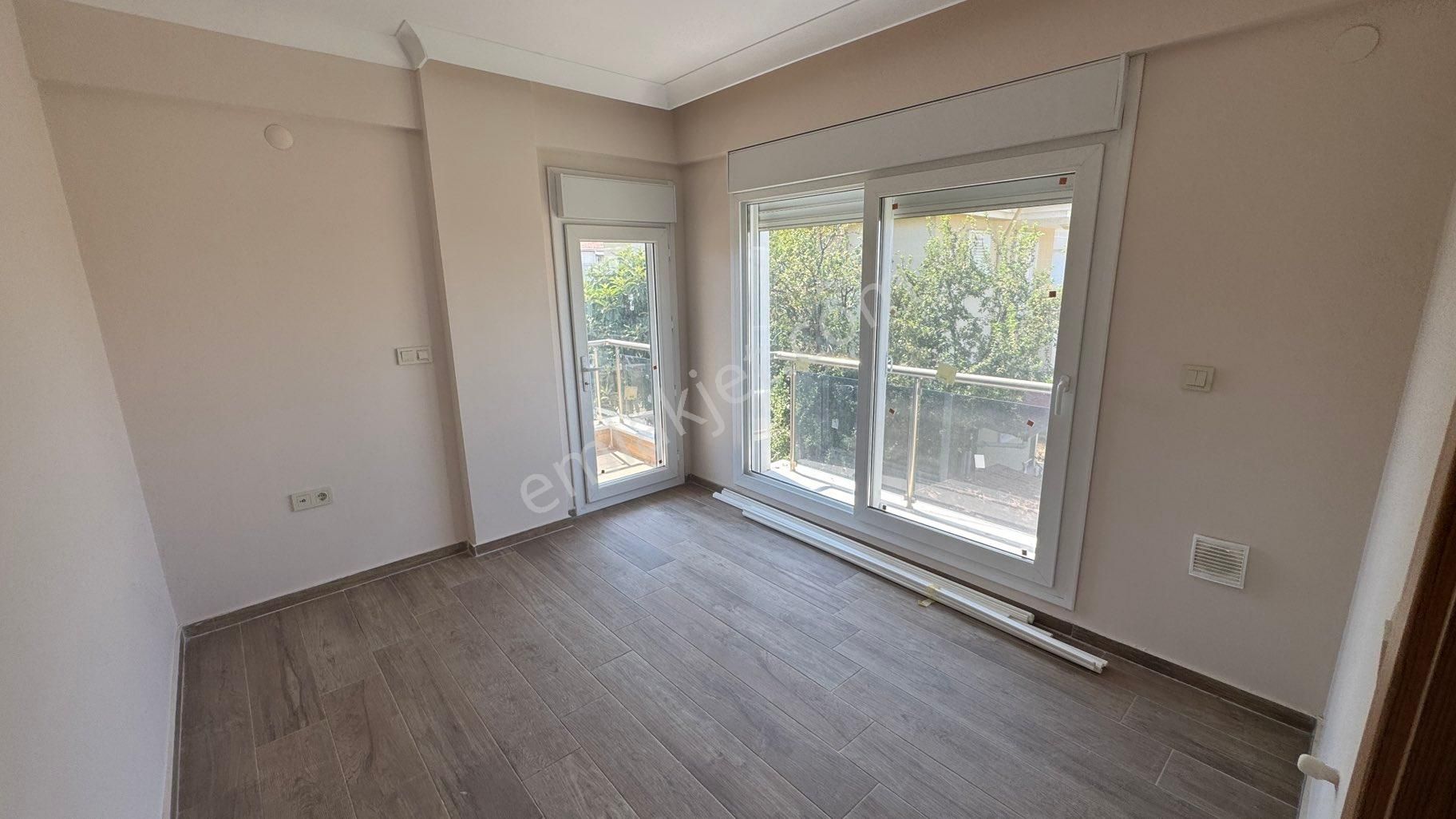 İzmir Dikili Salihlr Altı'nda 5+1 Satılık Villa - Görsel 22