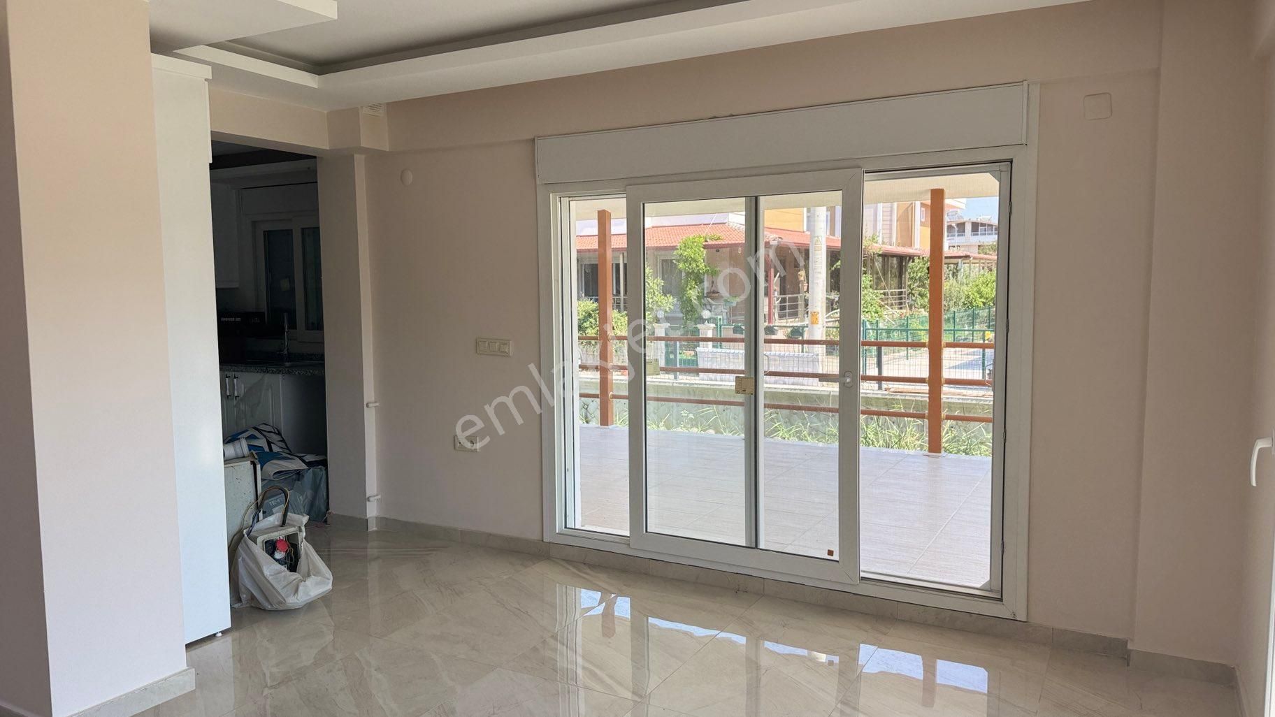 İzmir Dikili Salihlr Altı'nda 5+1 Satılık Villa - Görsel 8