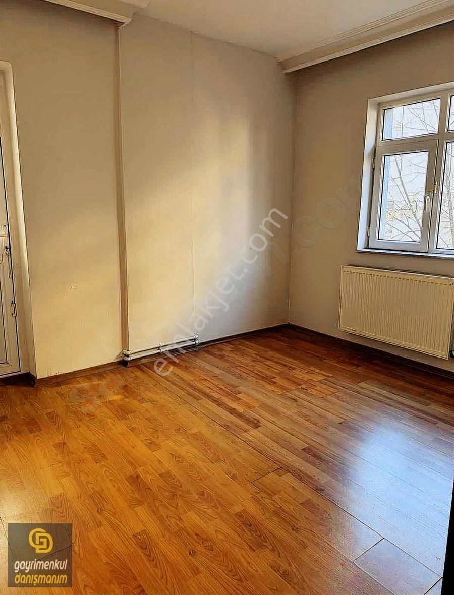 Sincan Mareşal Çakmak Mah.3+1 Arakatta Masrafsız Kiralık Daire