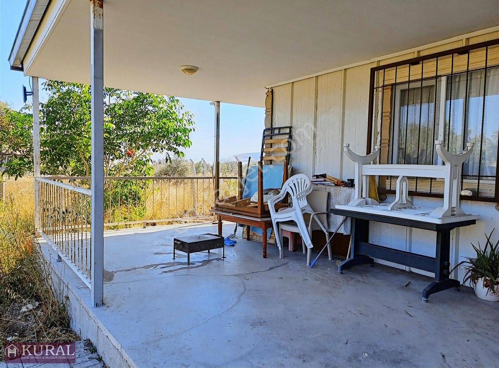 İzmir Menderes Çilemede 1+1 Evi Elektrik Su Abonelikleri 900 M2 - Görsel 4