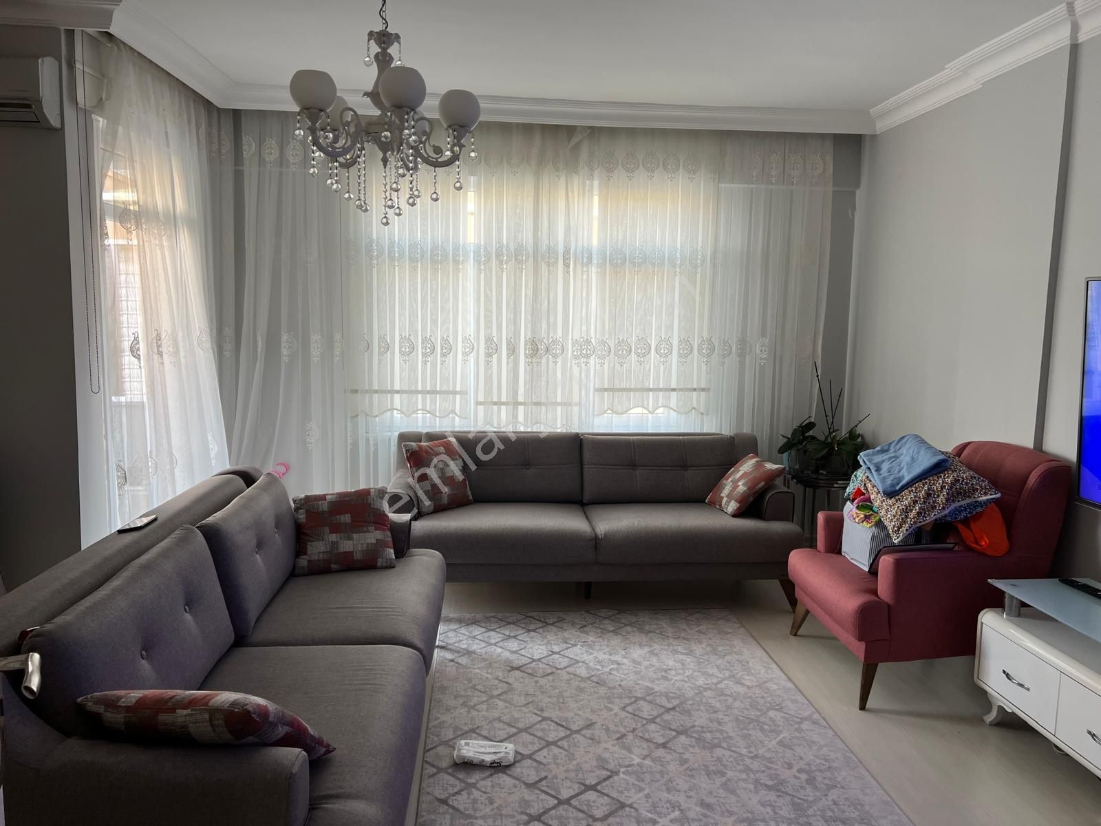 *meral R1830 Yeni Mh Hekim Sk 3cephe Geniş Masrafsız 2+1 Ara Kat