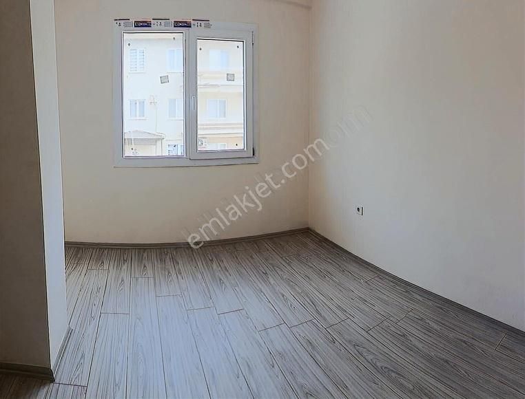 Balıkesır Burhanıye Yenımahallede Satılık Daire - Görsel 3