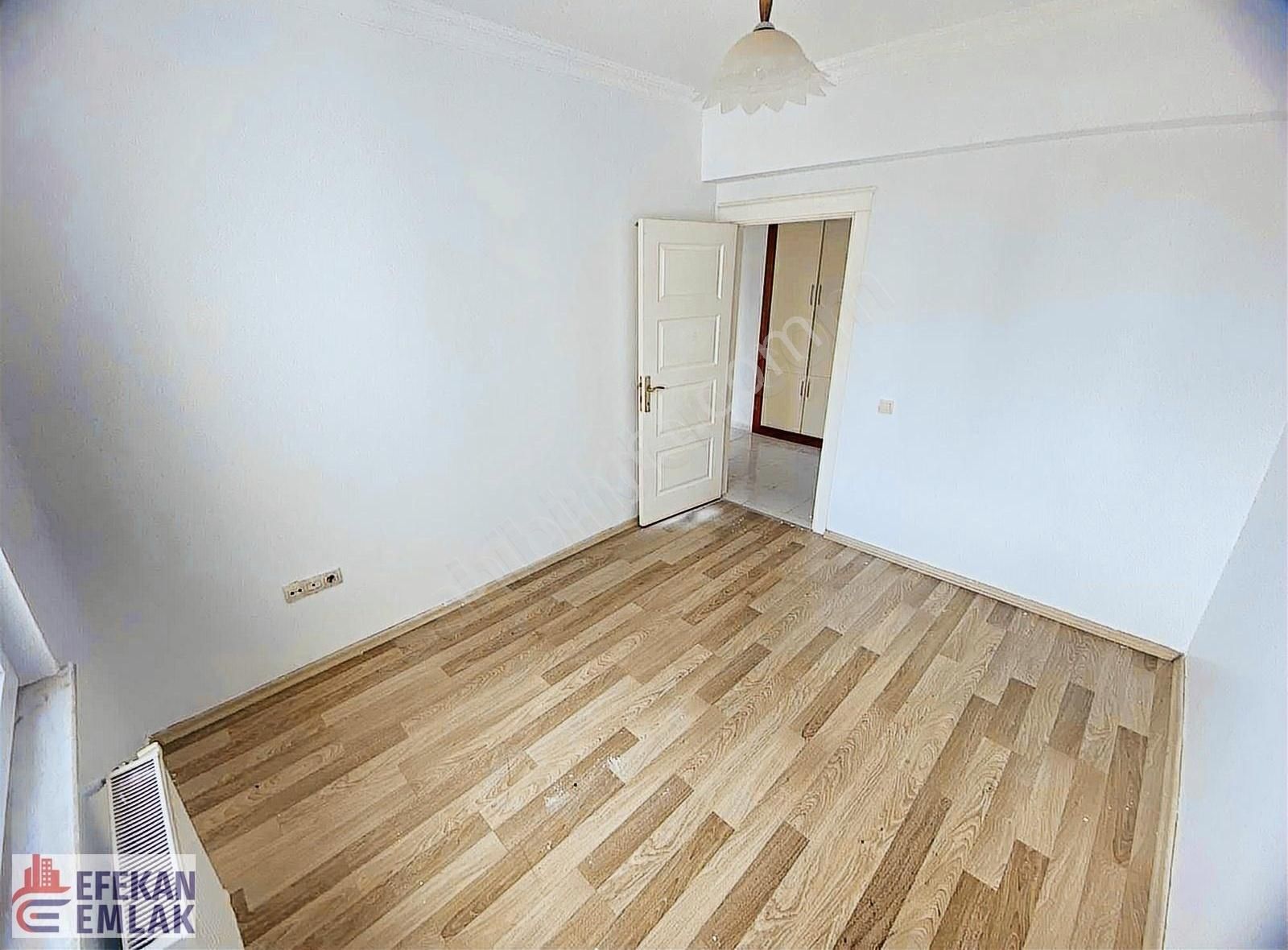 Efekan Emlak'tan Akkent Mahallesinde Kiralık 2+1 Daire