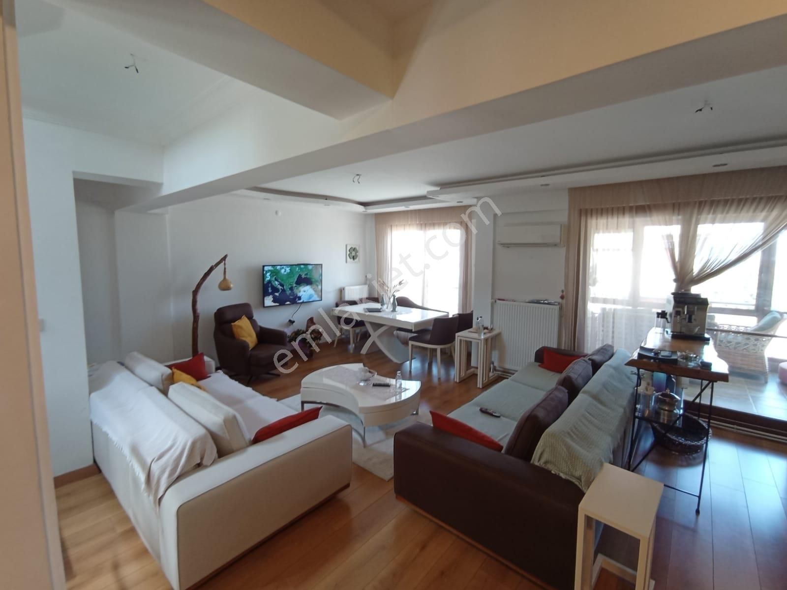 Satılık Yeni Foça Narezen'de Villa Foça Sitesi'nde Şahane Tripleks Müstakil Ev - Görsel 20