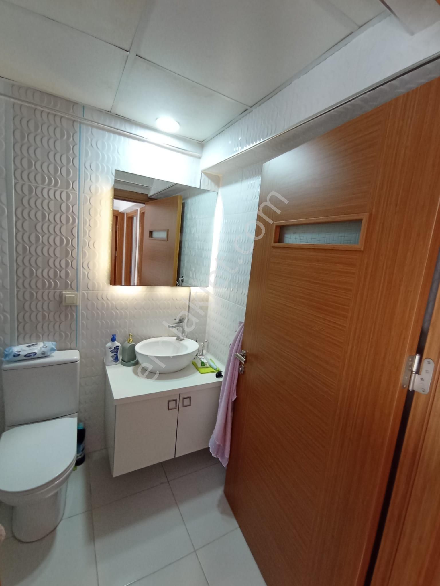 Satılık Yeni Foça Narezen'de Villa Foça Sitesi'nde Şahane Tripleks Müstakil Ev - Görsel 15