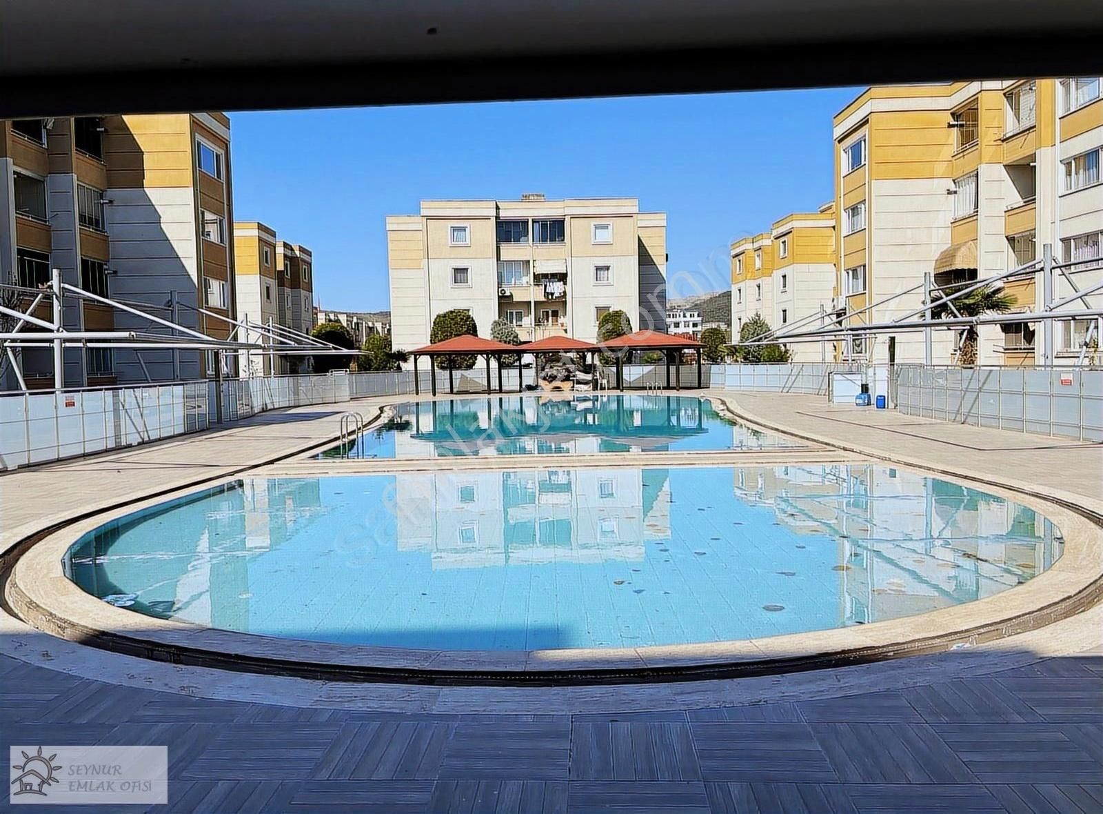 İzmit Kavium 833 Ada'da Arakat 1+1 Kiralık Daire