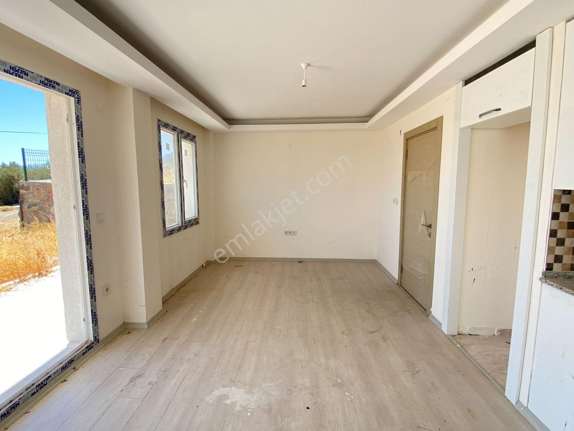 Çandarlı'da Panoramik Deniz Manzaralı Müstakil Satılık 3+1villa - Görsel 15