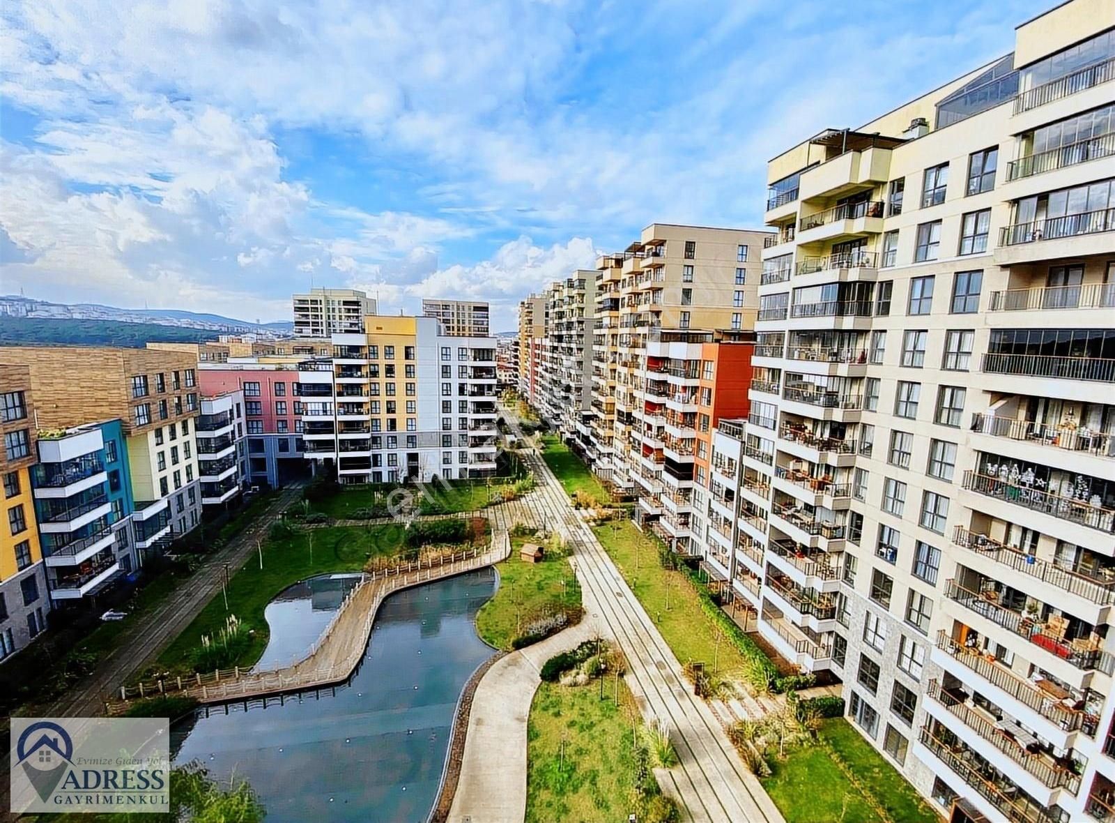 Raşit Yıldız-aydos Country Büyük Tip Giyinme Odalı 3+1 Kiralık