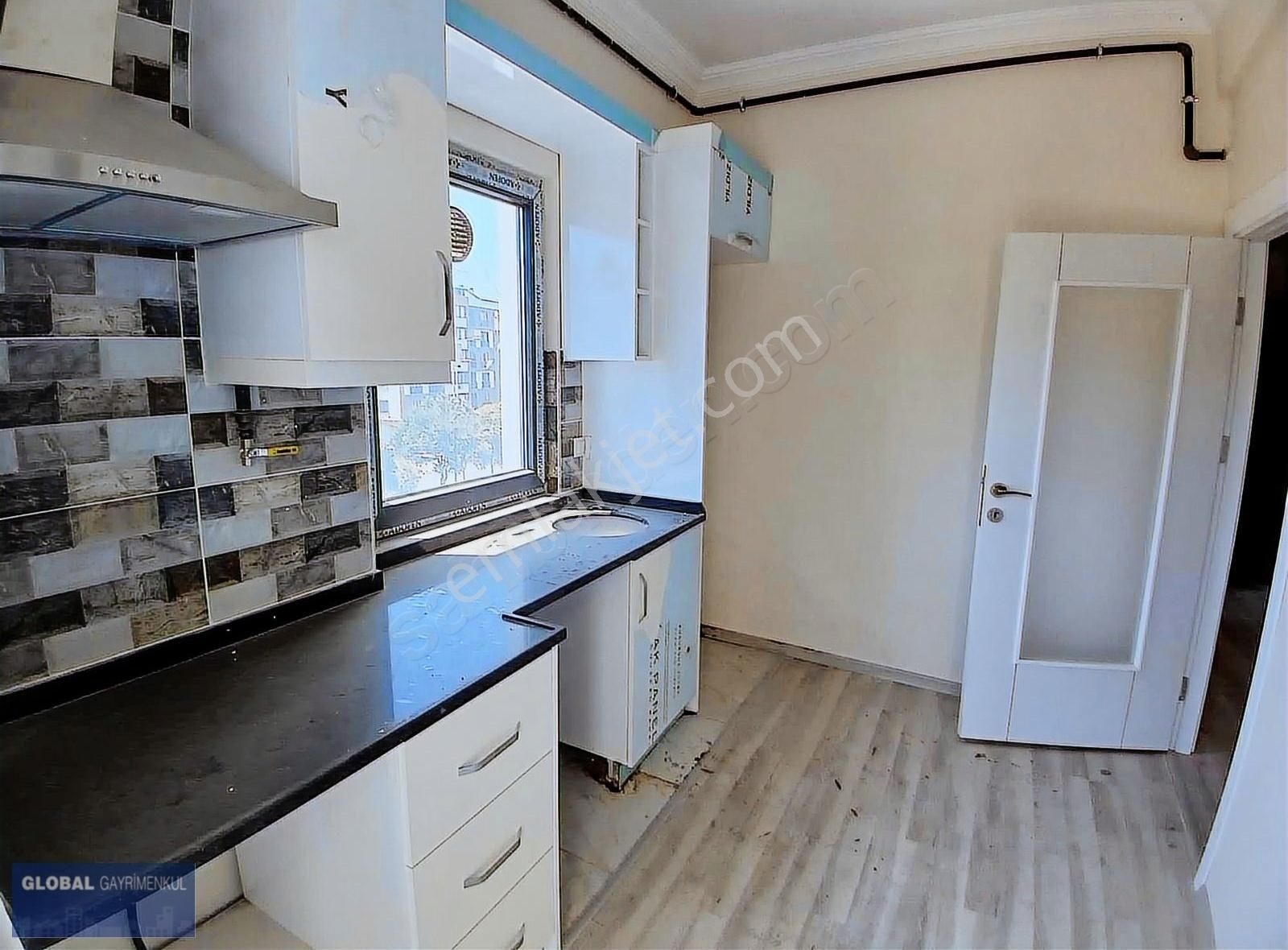 Global'den, İstasyon Cad. Üzeri Harika Lokasyonda, Yeni Daire - Görsel 3