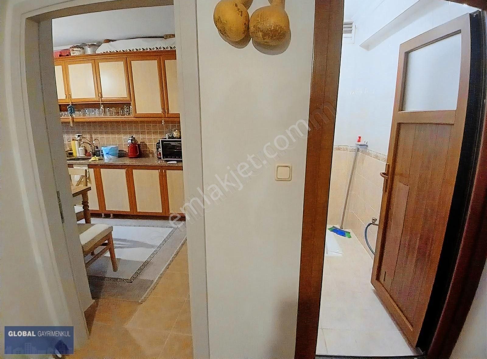 Global'den Yayla Mah'de Site İçinde Geniş Kiracısız 3+1 Daire - Görsel 3