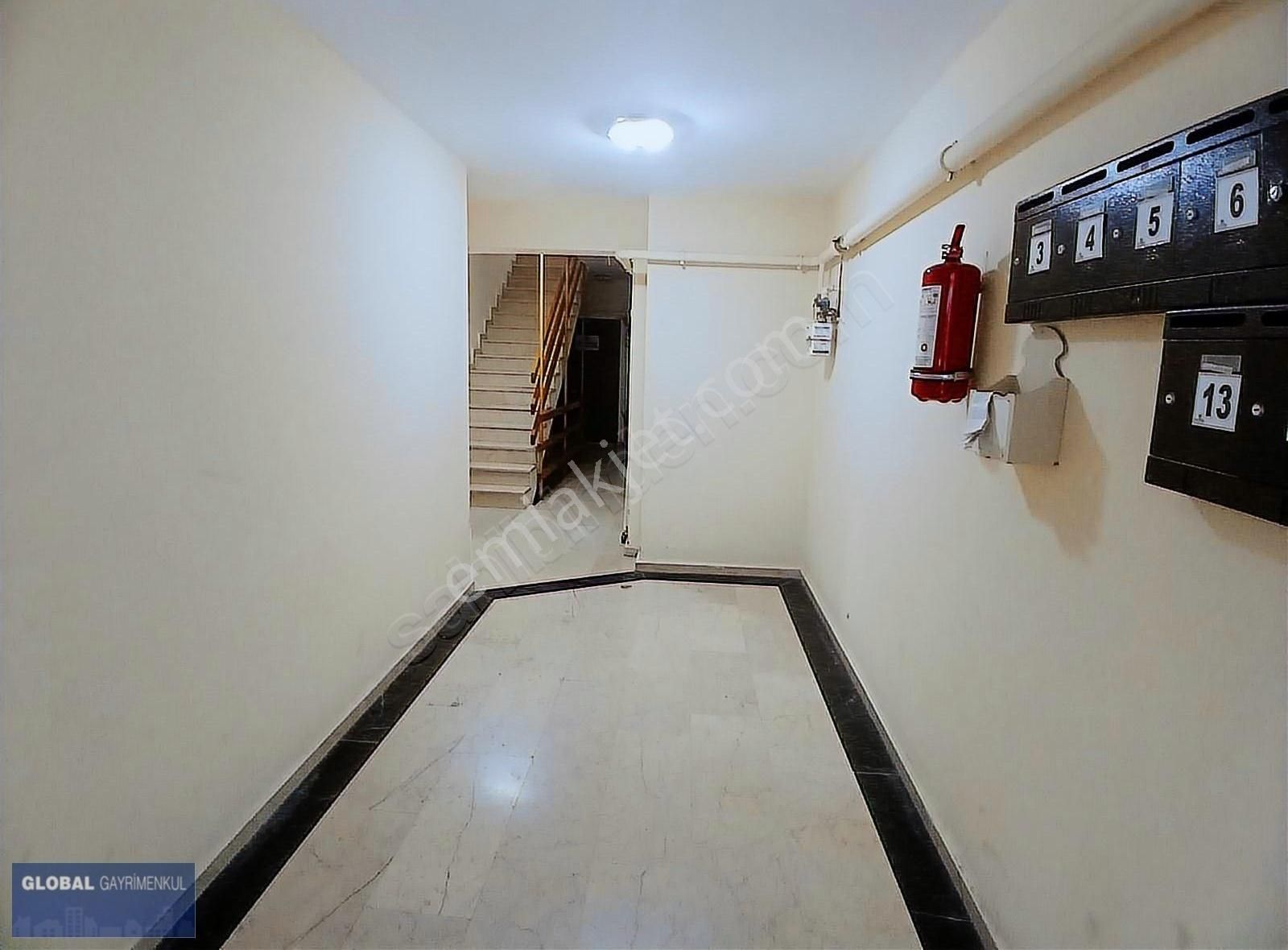 Global'den Yayla Mah'de Site İçinde Geniş Kiracısız 3+1 Daire - Görsel 25