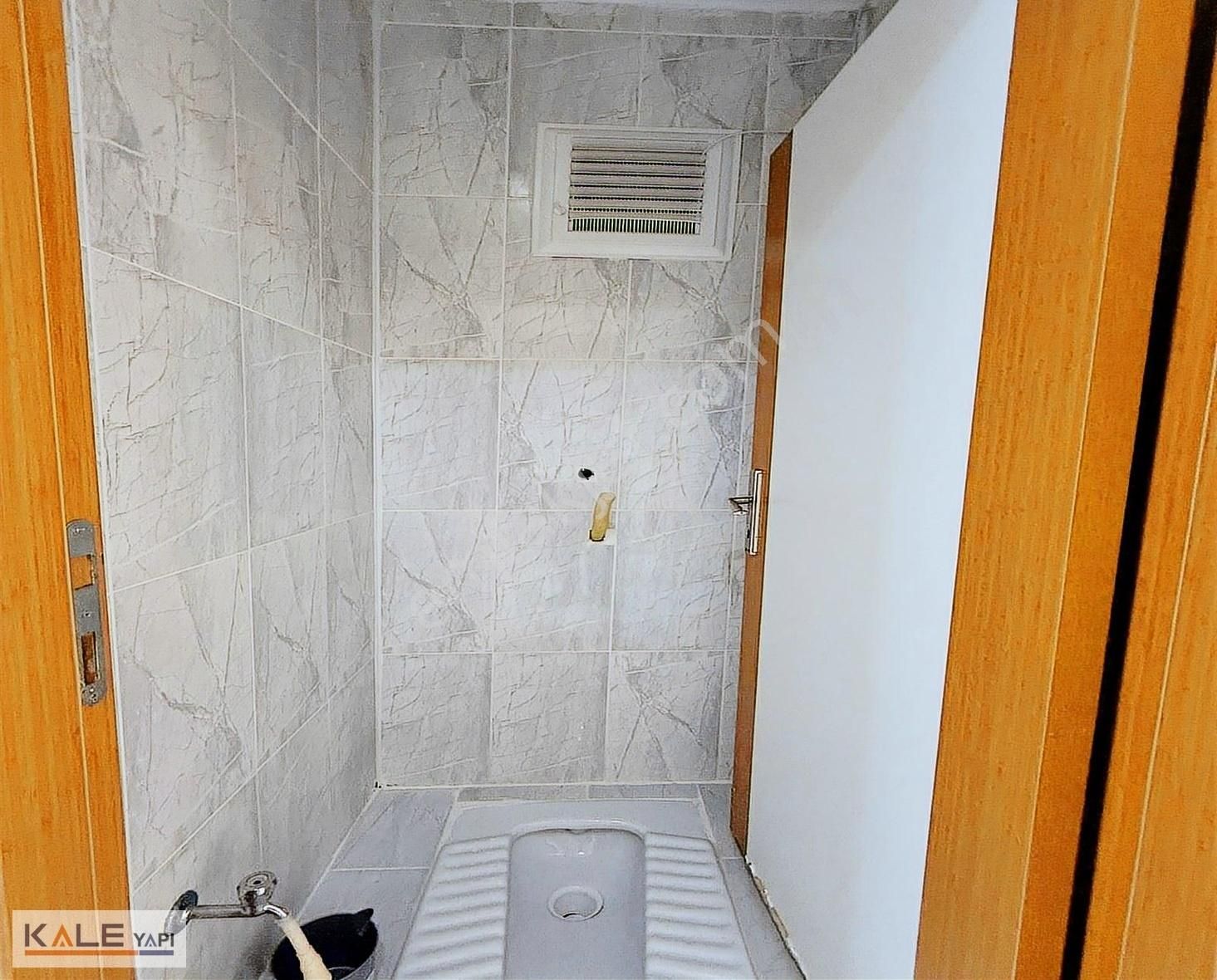 Bahçeşehir Konumunda Satılık 3+1 Çift Balkonlu Geniş Daire - Görsel 5