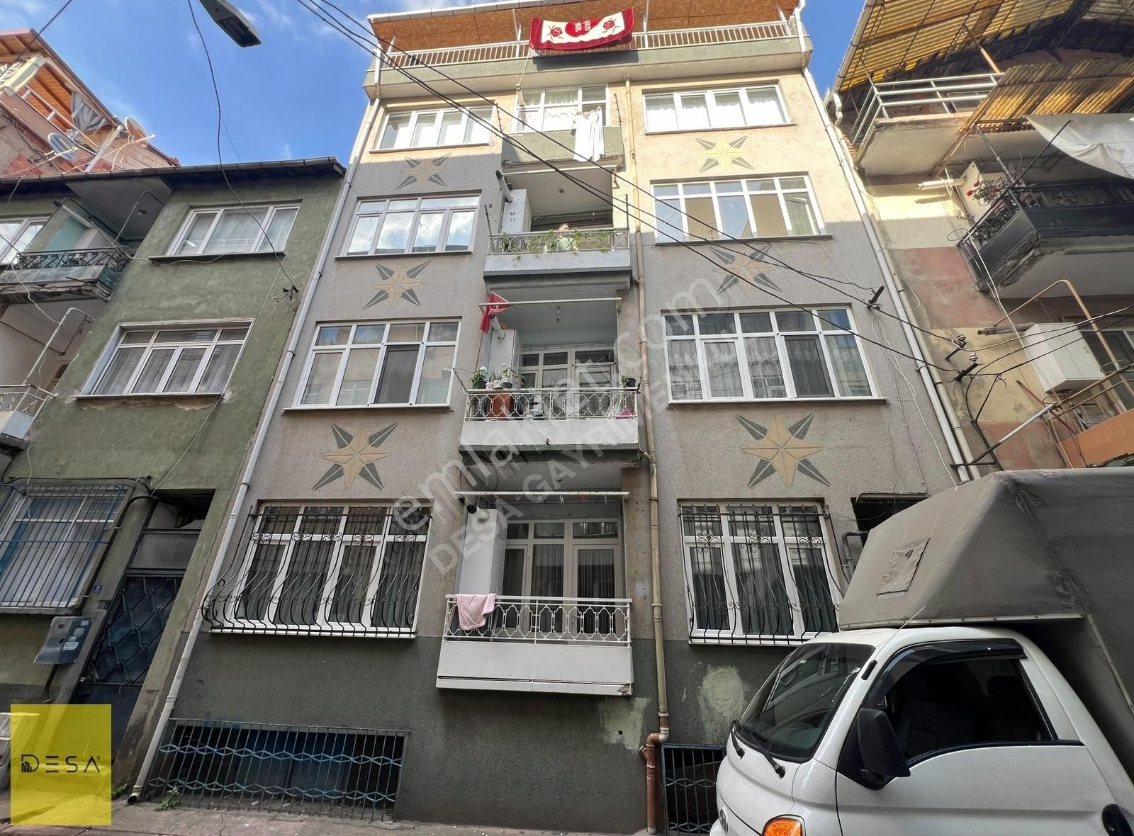 İzmit Çarşı Merkez'de Kiralık 2+1