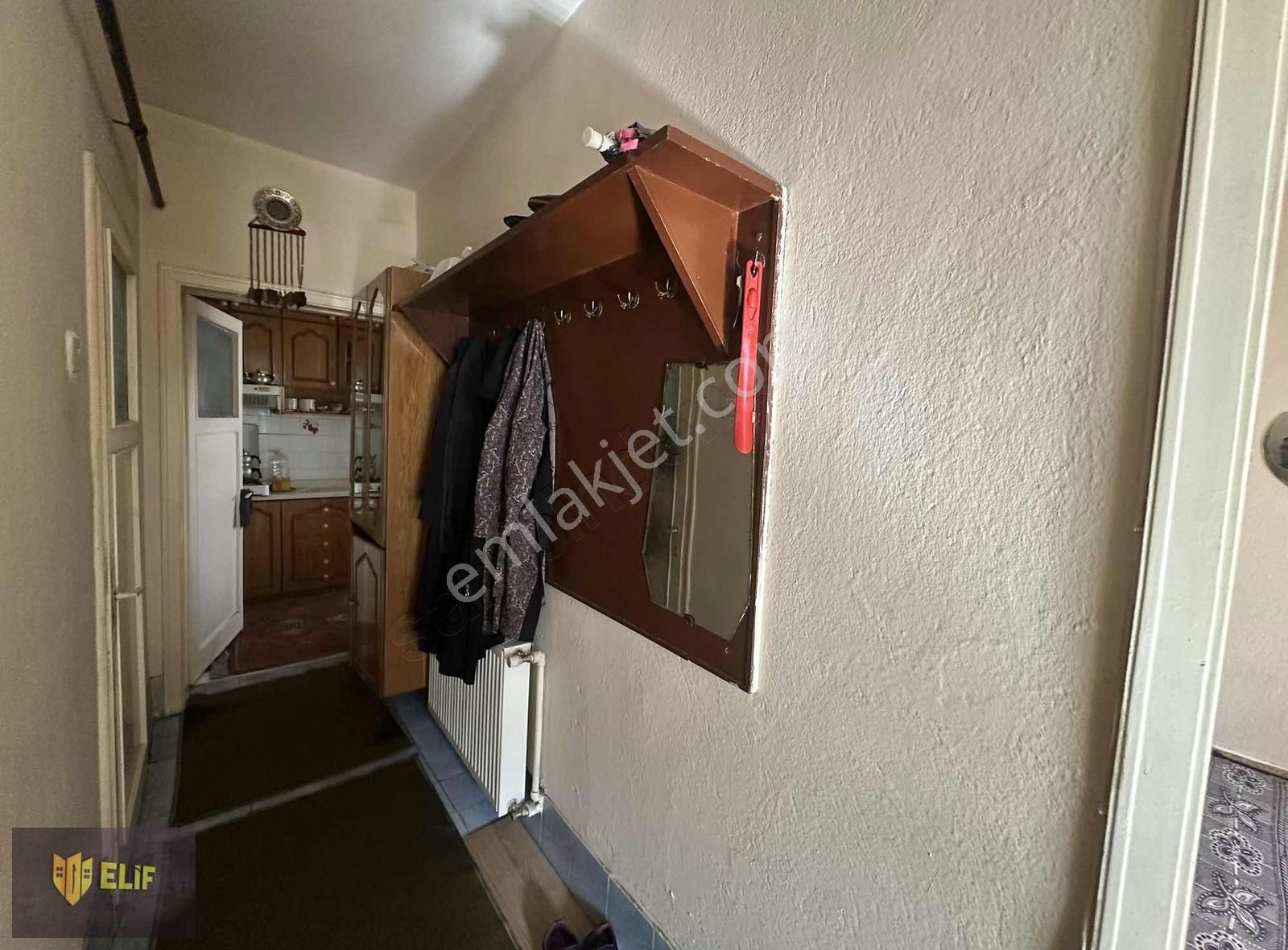 Elif'den Muhacir Pazarı 3+1 Ara Kat Satılık Daire