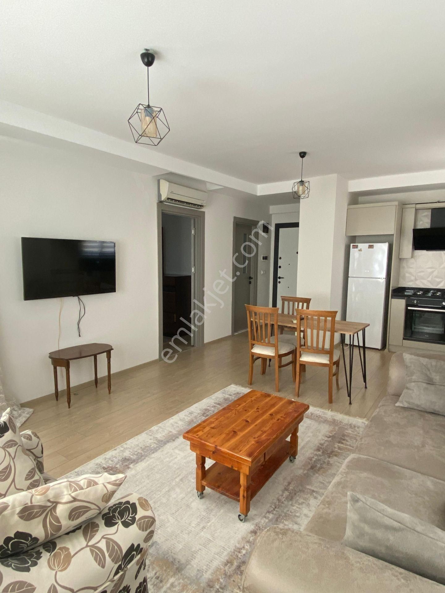 Adana Sarıçam Stadyum Çivarında Yola Yakın Çok Geniş 1+1 Ekstralı Kiralık Fırsat Daire