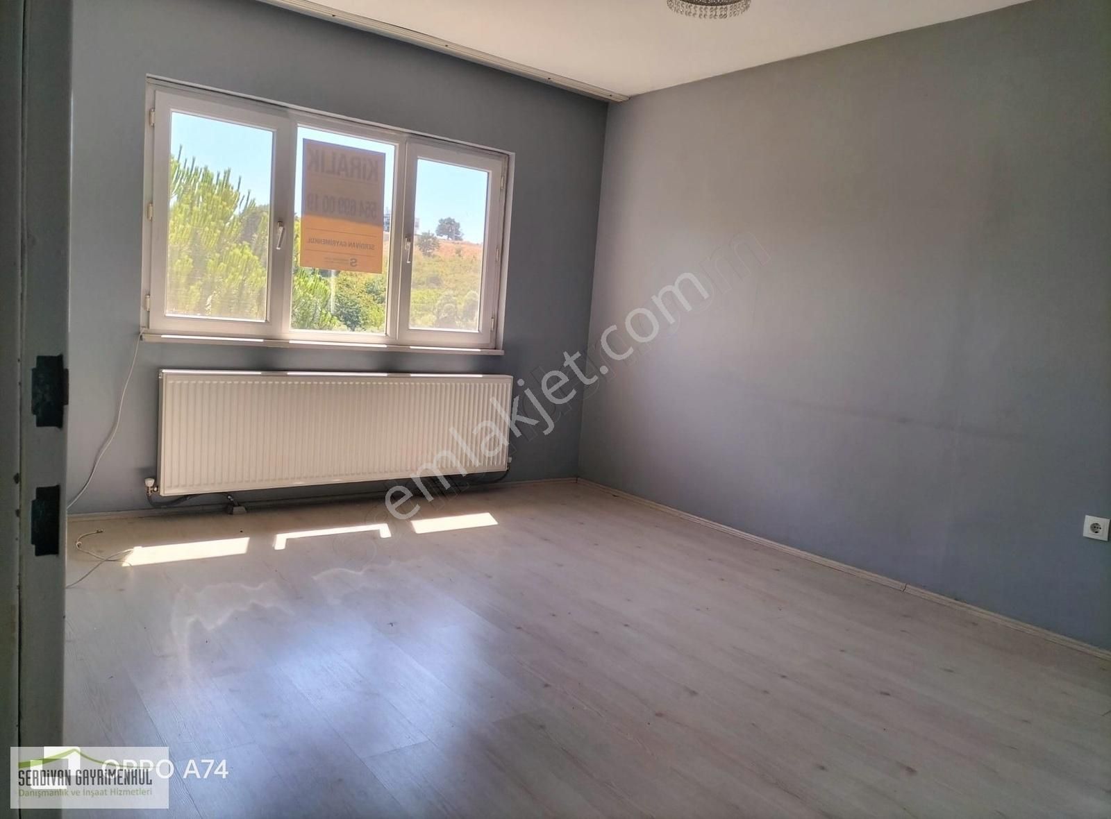 Camili 1 De Selçuk Bey İlköğretim Civarı Kiralık 2+1 Daire..