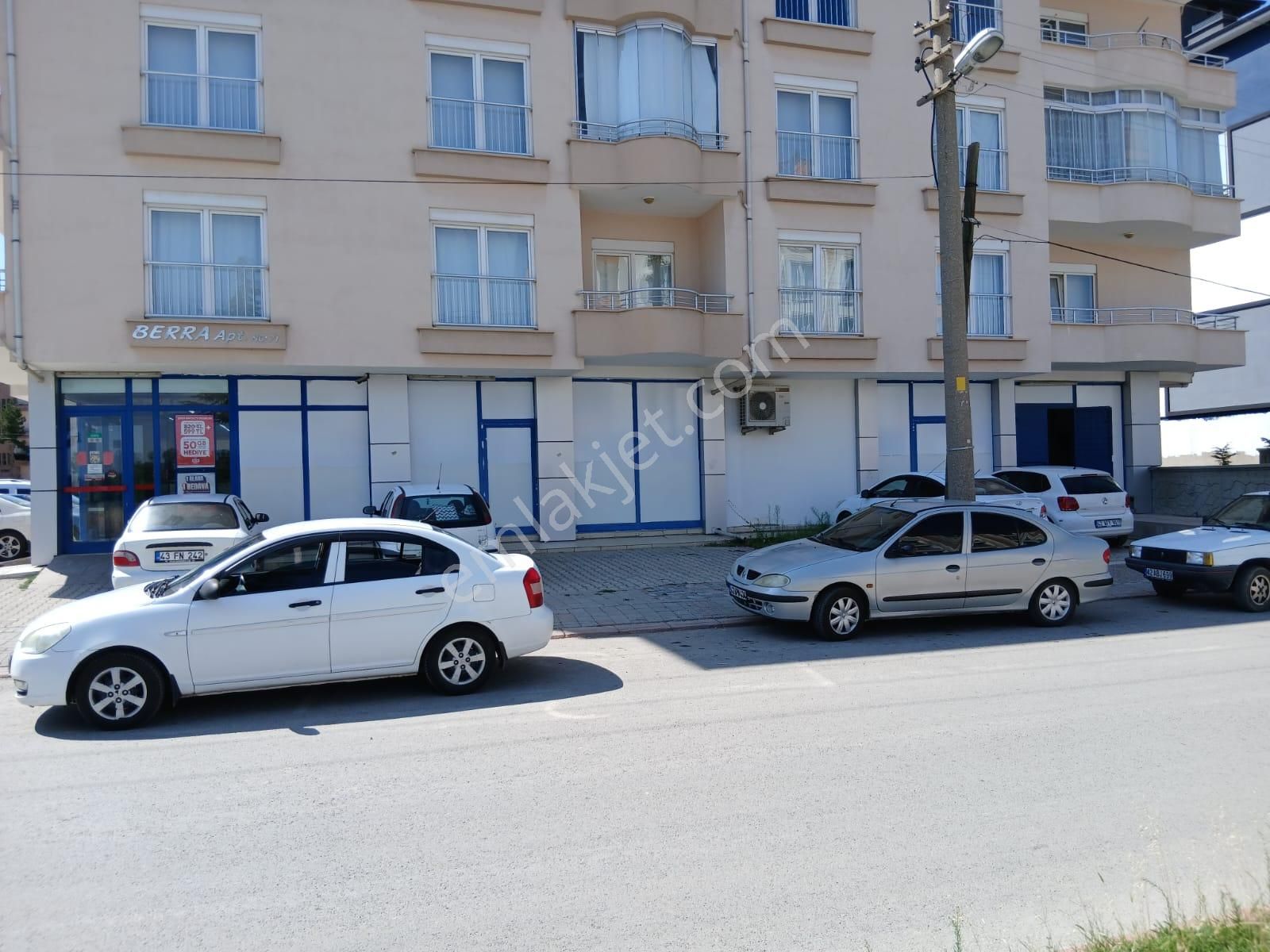 Akçay Emlak'tan Akşehir Gazi Mahallesinde Kurumsal Kiracılı Satılık Mağaza - Görsel 27