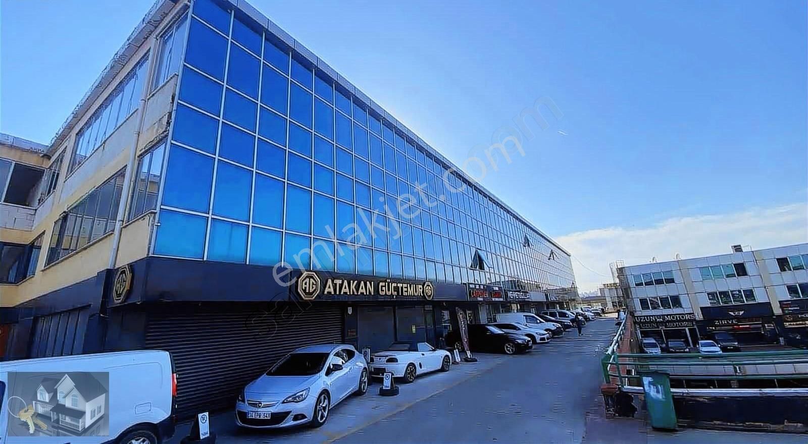 Sancaktepe Otomer Galericiler Sitesinde 1400 M2 Kiralık Tam Kat