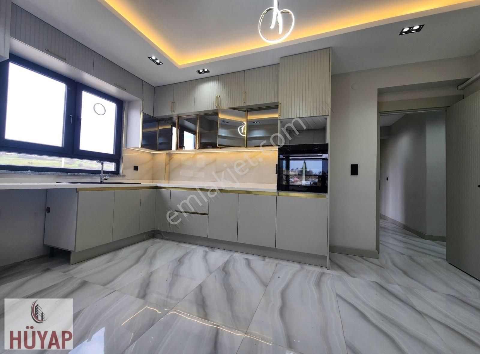 Canakkale Merkez Karacaoren Mevkı Satılık 3+1 Daıre