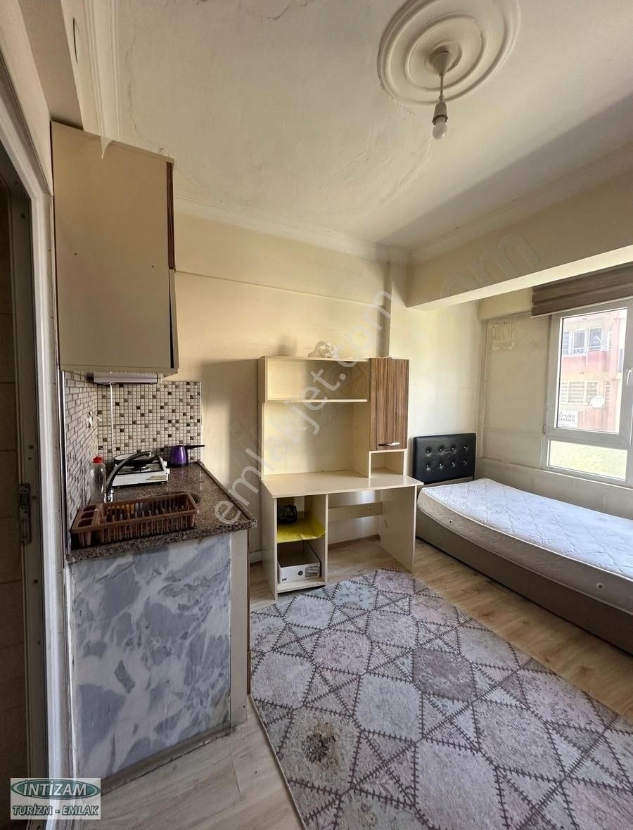 Çarşı Merkez'de Belediyeye Yakın 1+0 Eşyalı Kiralık Apart