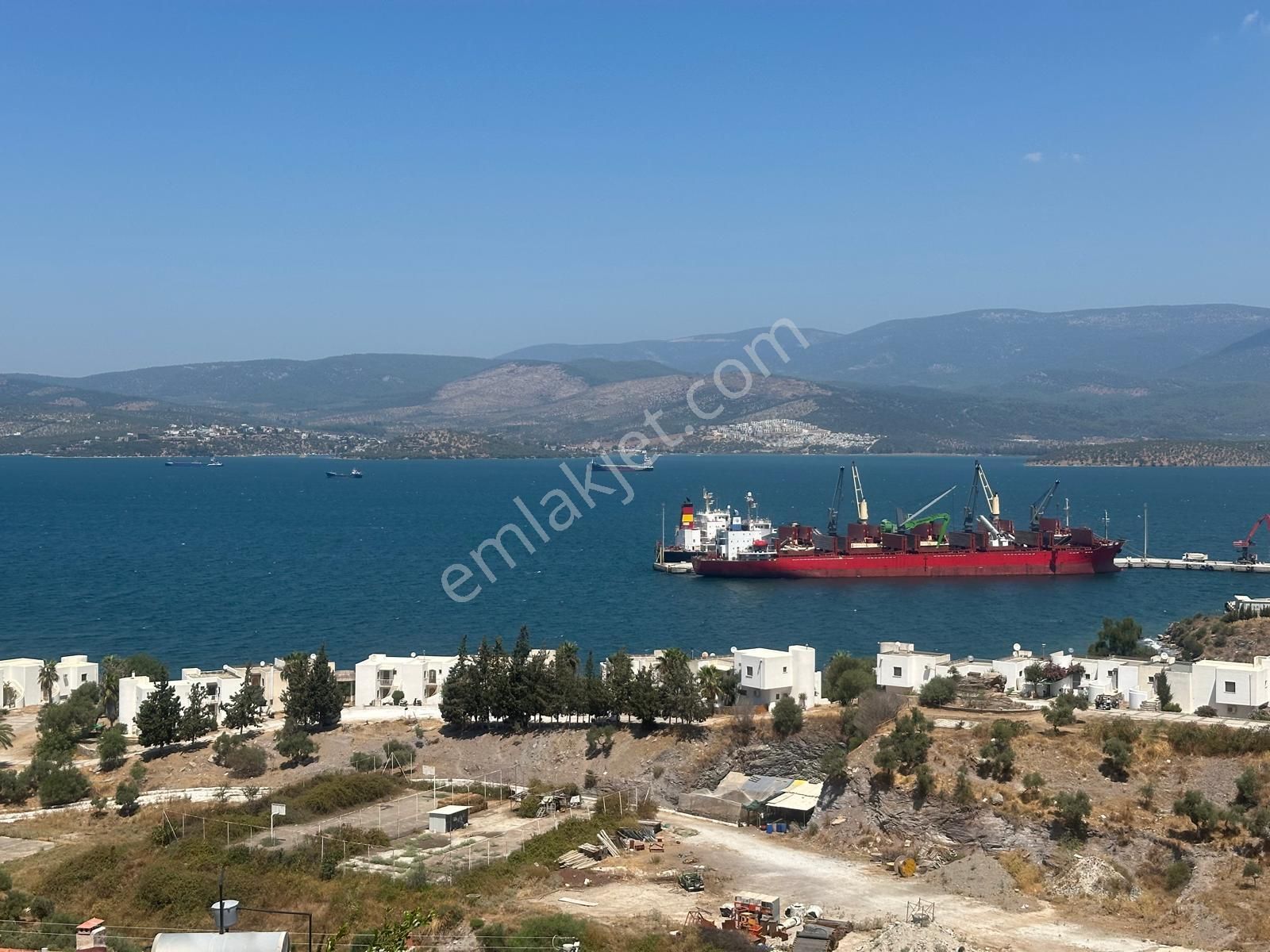 Sıla Emlak'tan Full Deniz Manzaralı Düz Ayak Girişli Müstakil Ev - Görsel 31