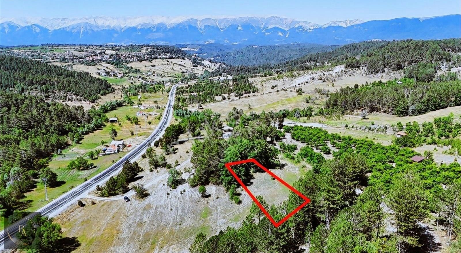 Bal'dan Keles Yenice Mah. Satılık Bahçe 1.327 M2