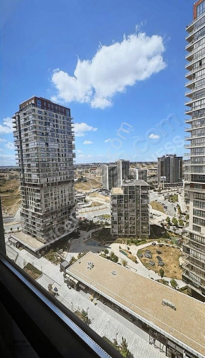 E. Konut Başakşehir Evleri 4.kısım Metro Yanı 1+1 Kiralık Daire