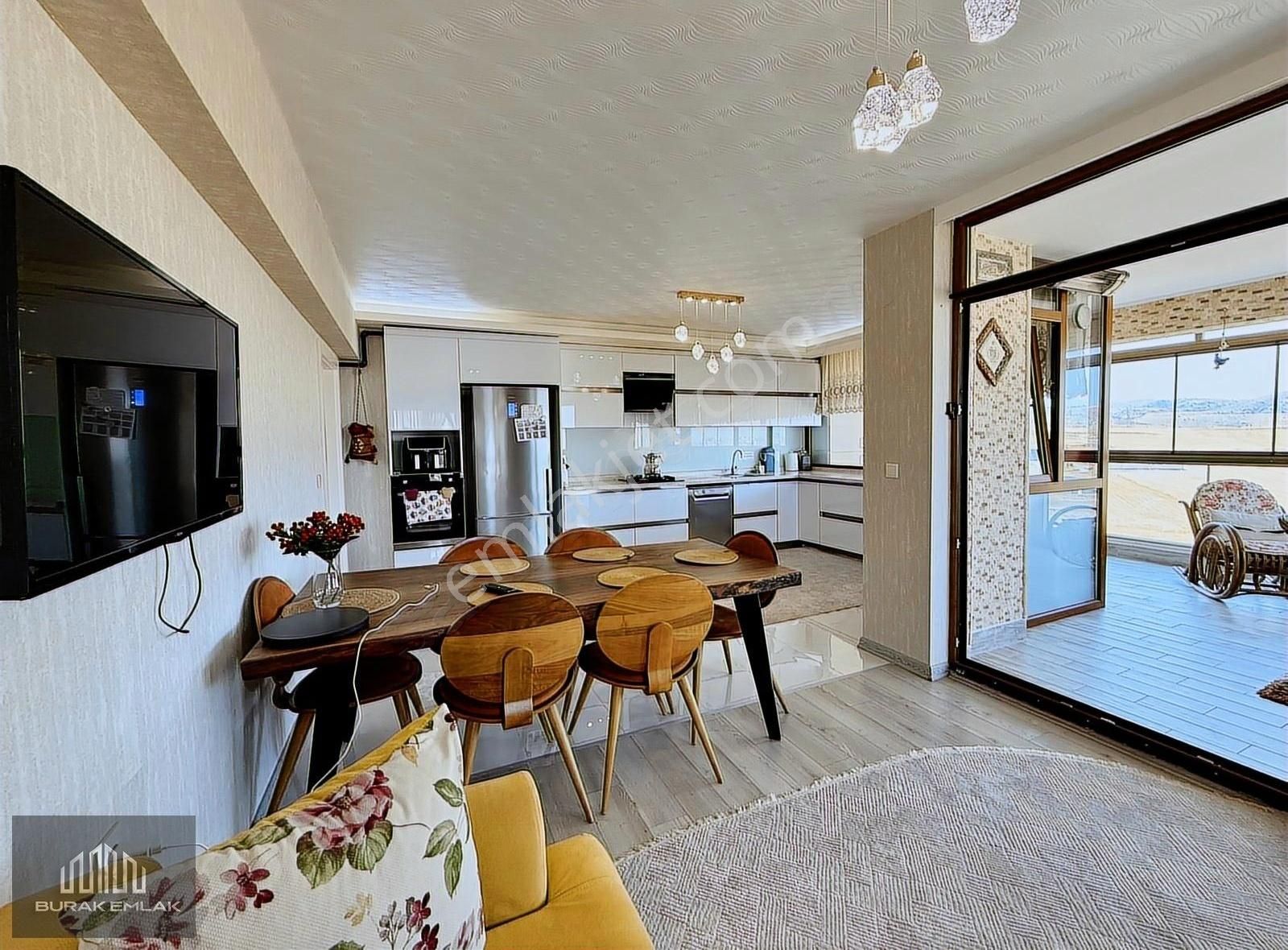 Burak'tan Çift Teras Balkonlu, G.odalı K.garajlı, 330m2 Lüks 5+1