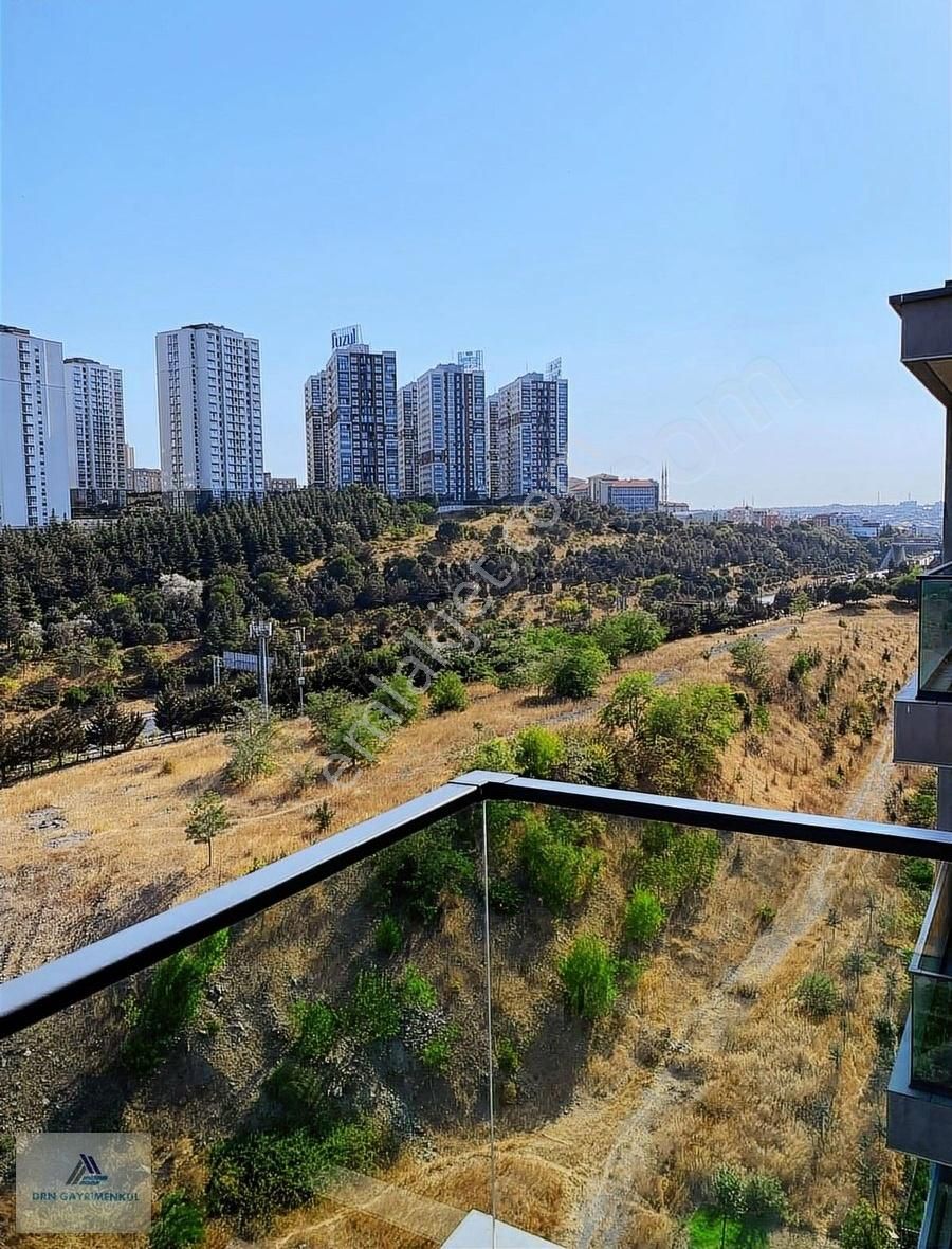Tempoint Sitesinde Önü Açık Eşyalı Kiralık Daire