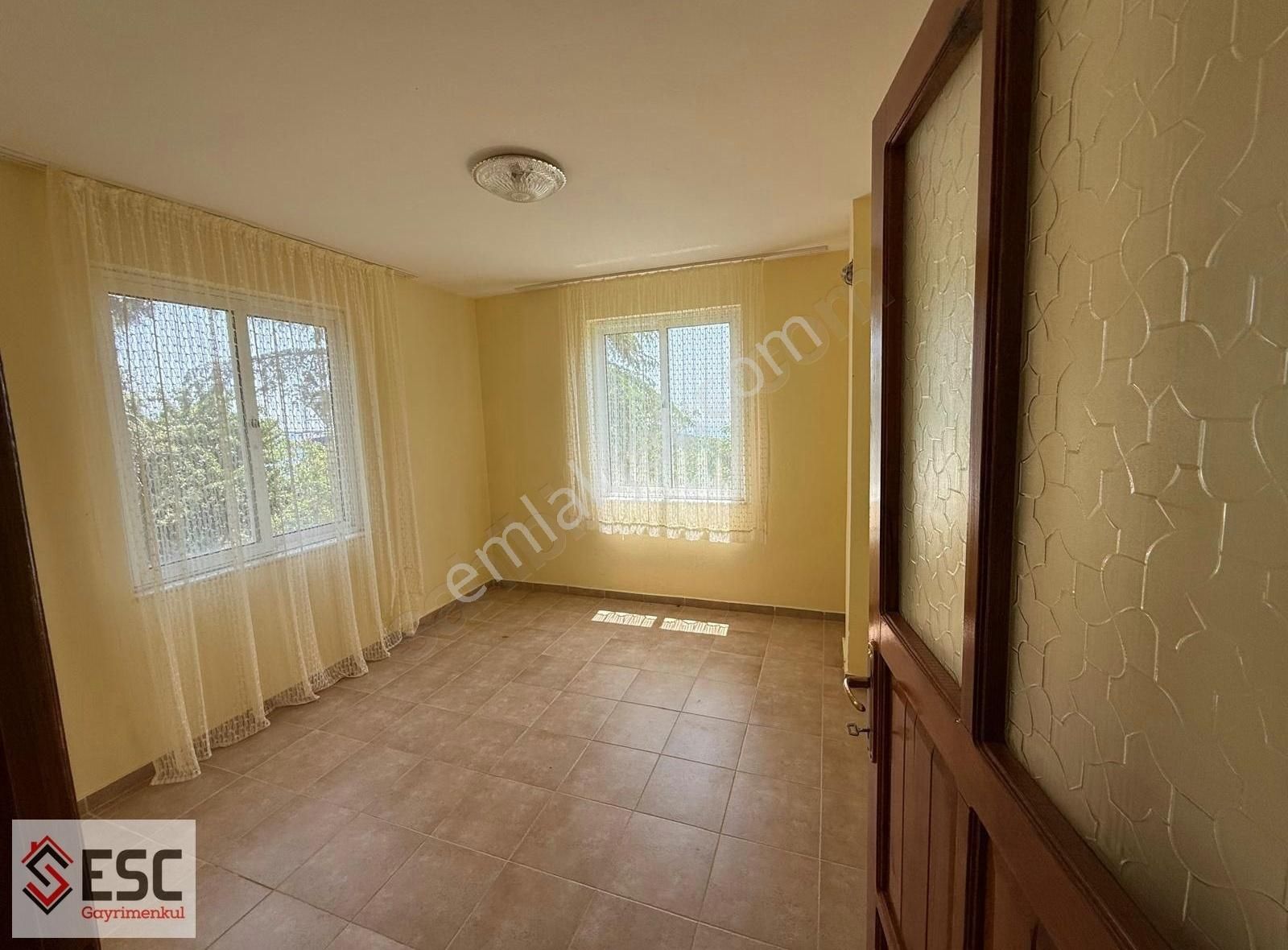 Esc'den Soğukpınar Yaylasında 3 Katlı Müstakil Ev Arsa Esc2062 - Görsel 17