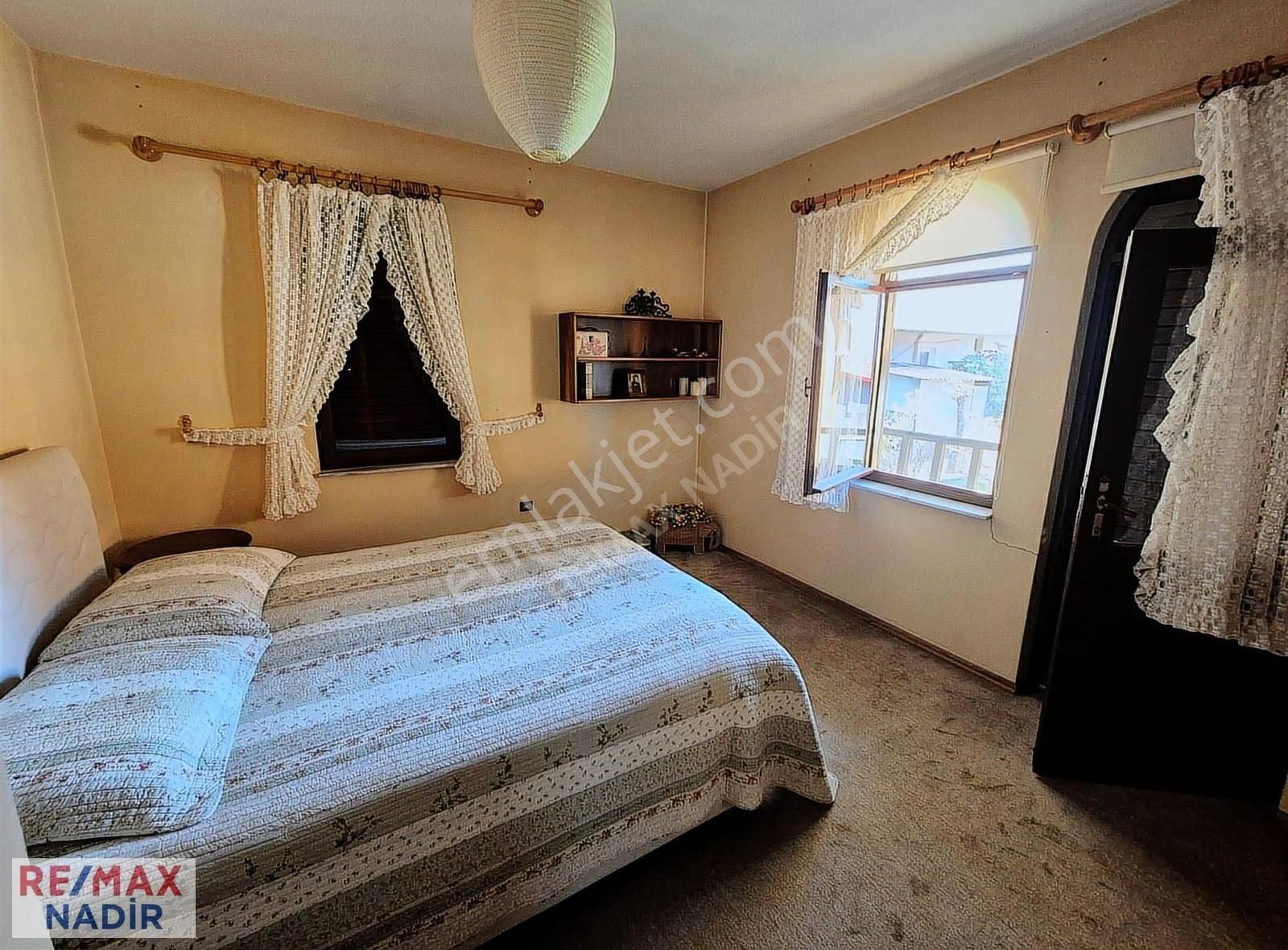 Remax Yunus Emre'den Denıze Sıfır, Tatıl Havasında 6+1 Yalı - Görsel 31