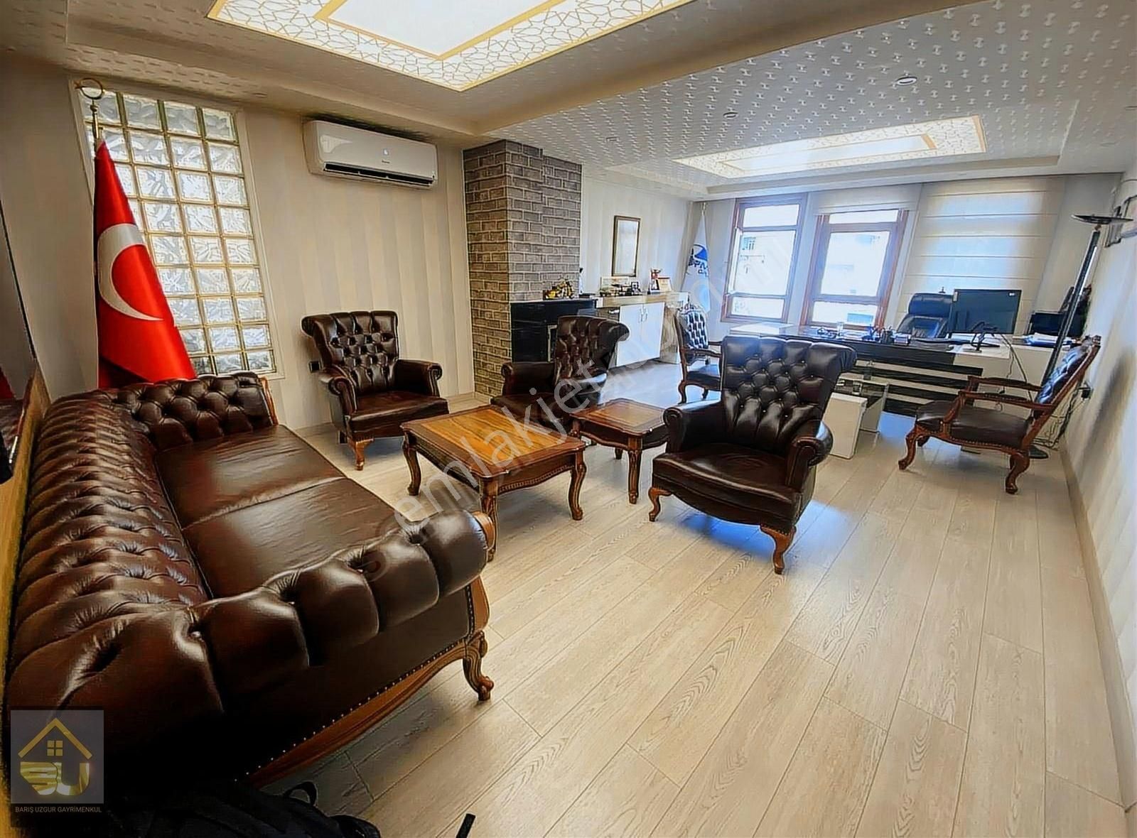 Turan Güneş Bulvarı Yakını Satılık 4+1 Geniş Daire / Ofis