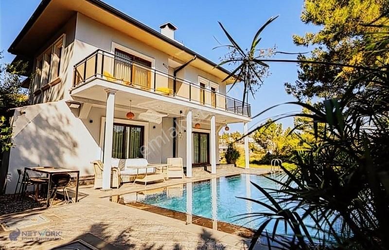 Bodrum Yalıçiftlik'te Doğa Manzaralı Dublex Villa