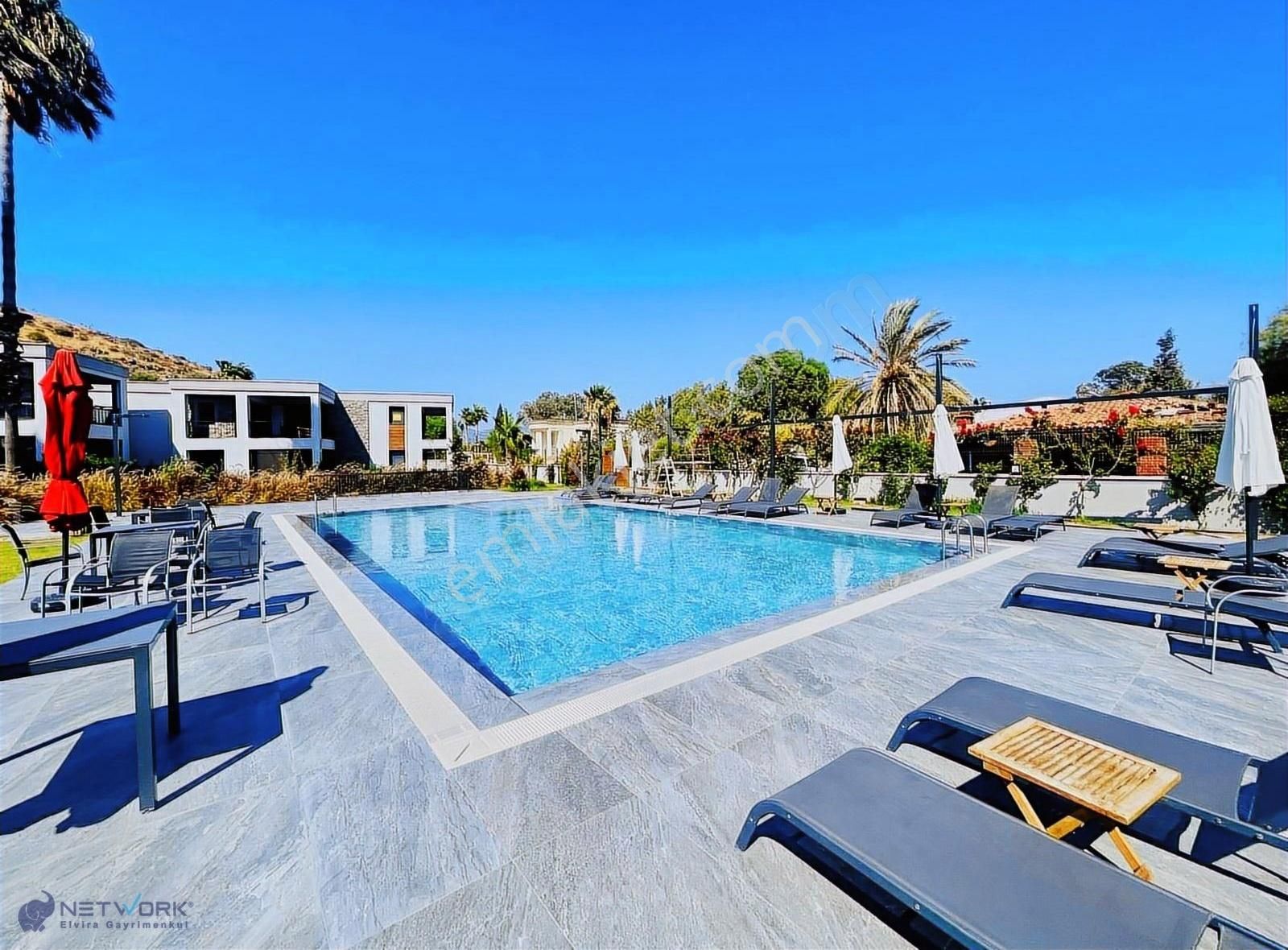 Bodrum Bağla Denize 30 Mt. Plaj Kullanımlı Satılık 2+1 Daire