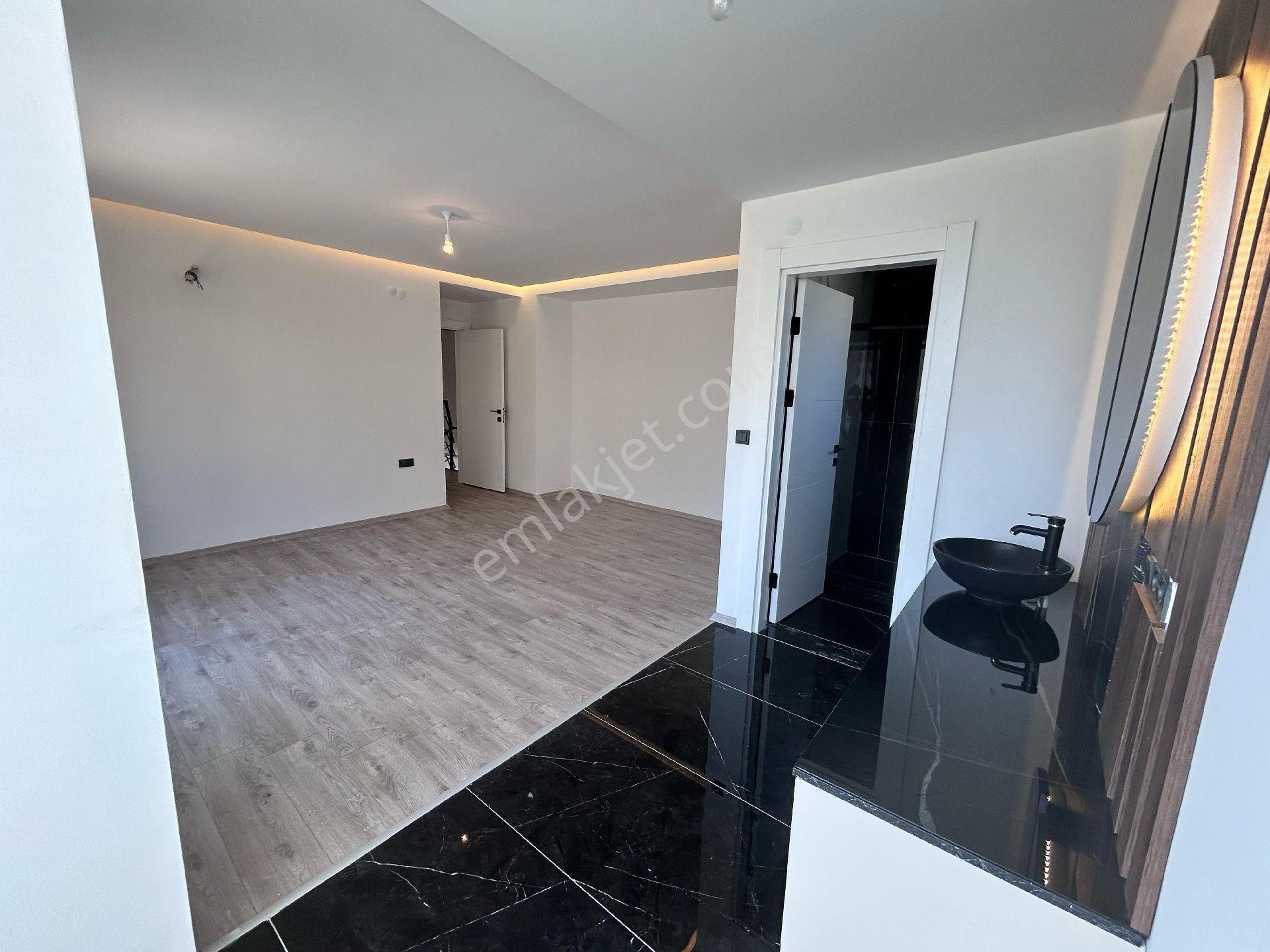 Karaova Yavansu Mevkiinde 4+1 160m2 4 Suit Odalı Özel Havuzlu Müstakil Villa - Görsel 32