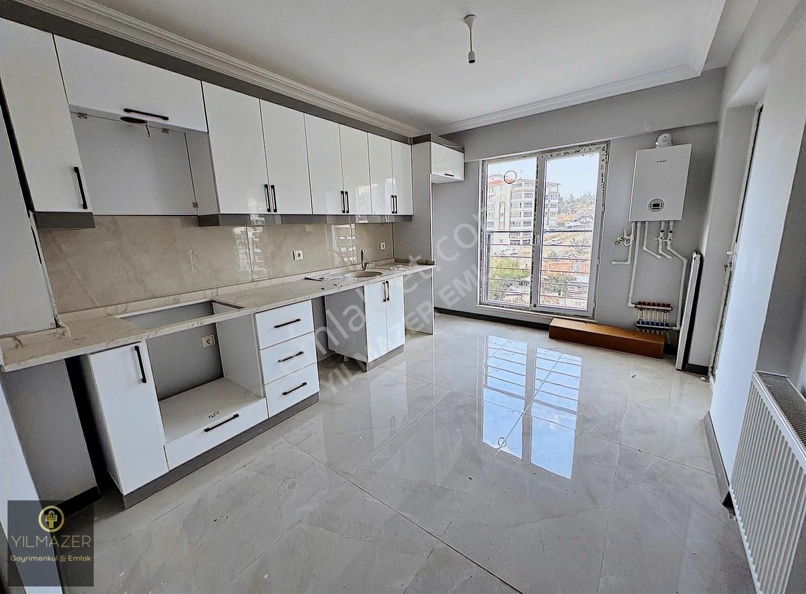 Yılmazer'den Yanlızca Memura Kiralık! Ş. Ertuğrul Kocaer Caddesi