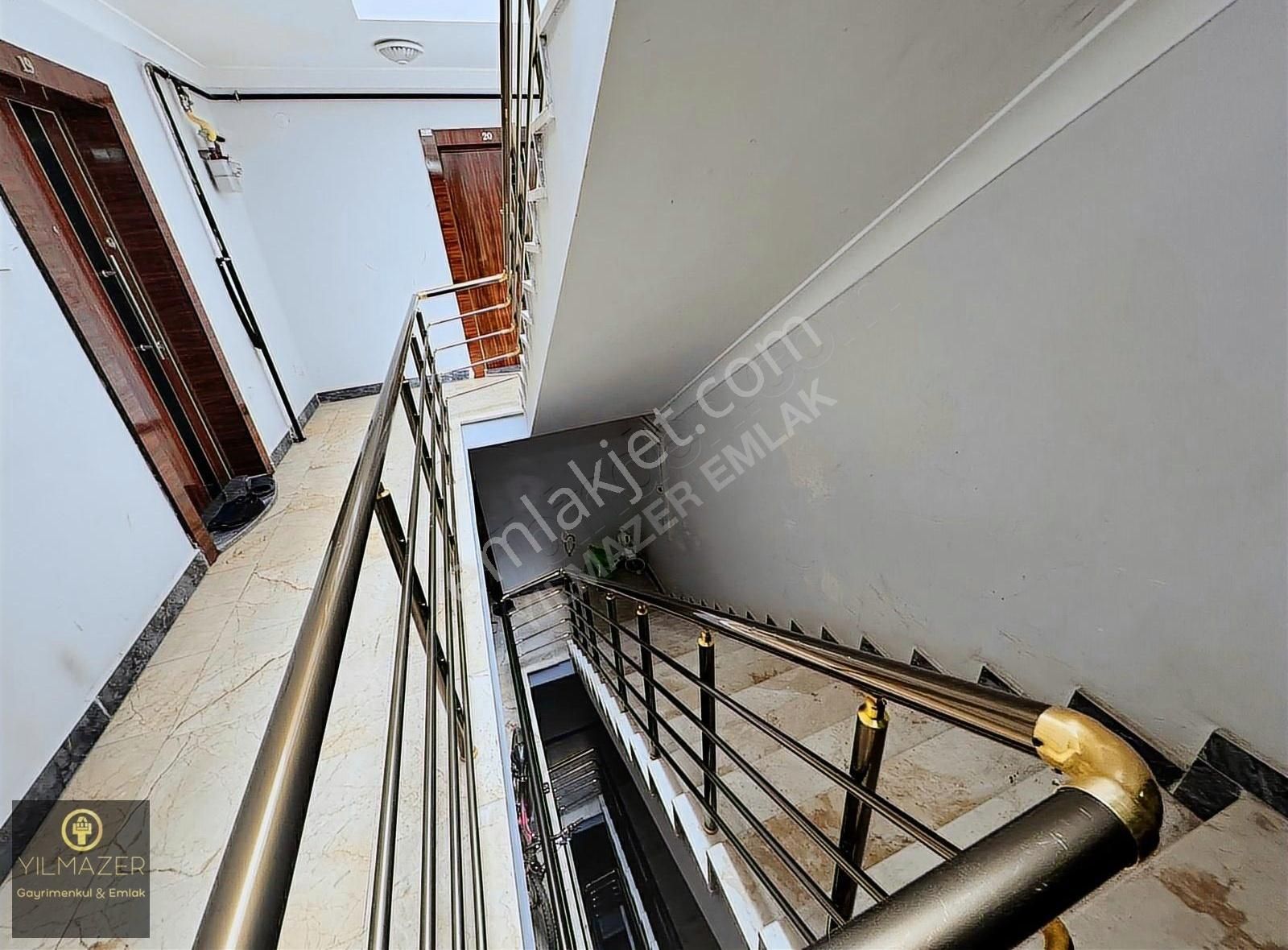 Yılmazer'den Cadde Dibinde Ful Manzara Satılık Kapalı Teras 4+1 - Görsel 4