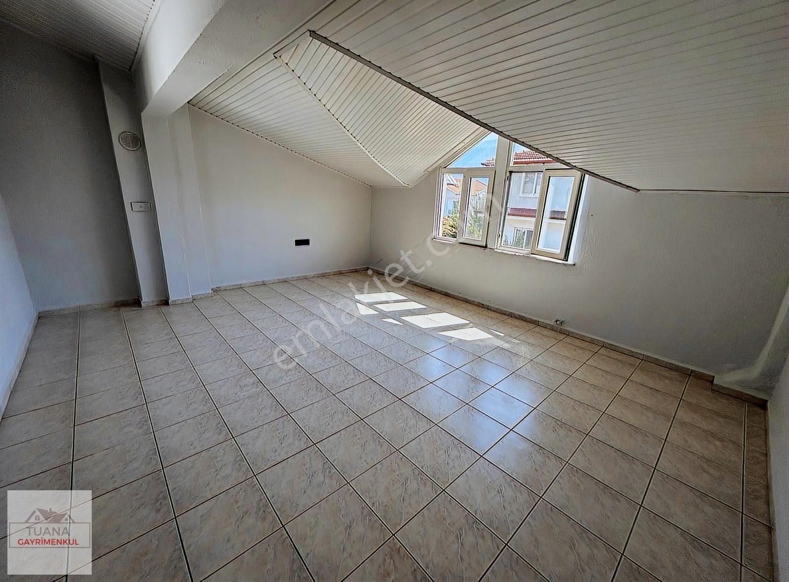 Tuana Gayrimenkul'den Gelişim'de 4+1 Triplex - Görsel 17