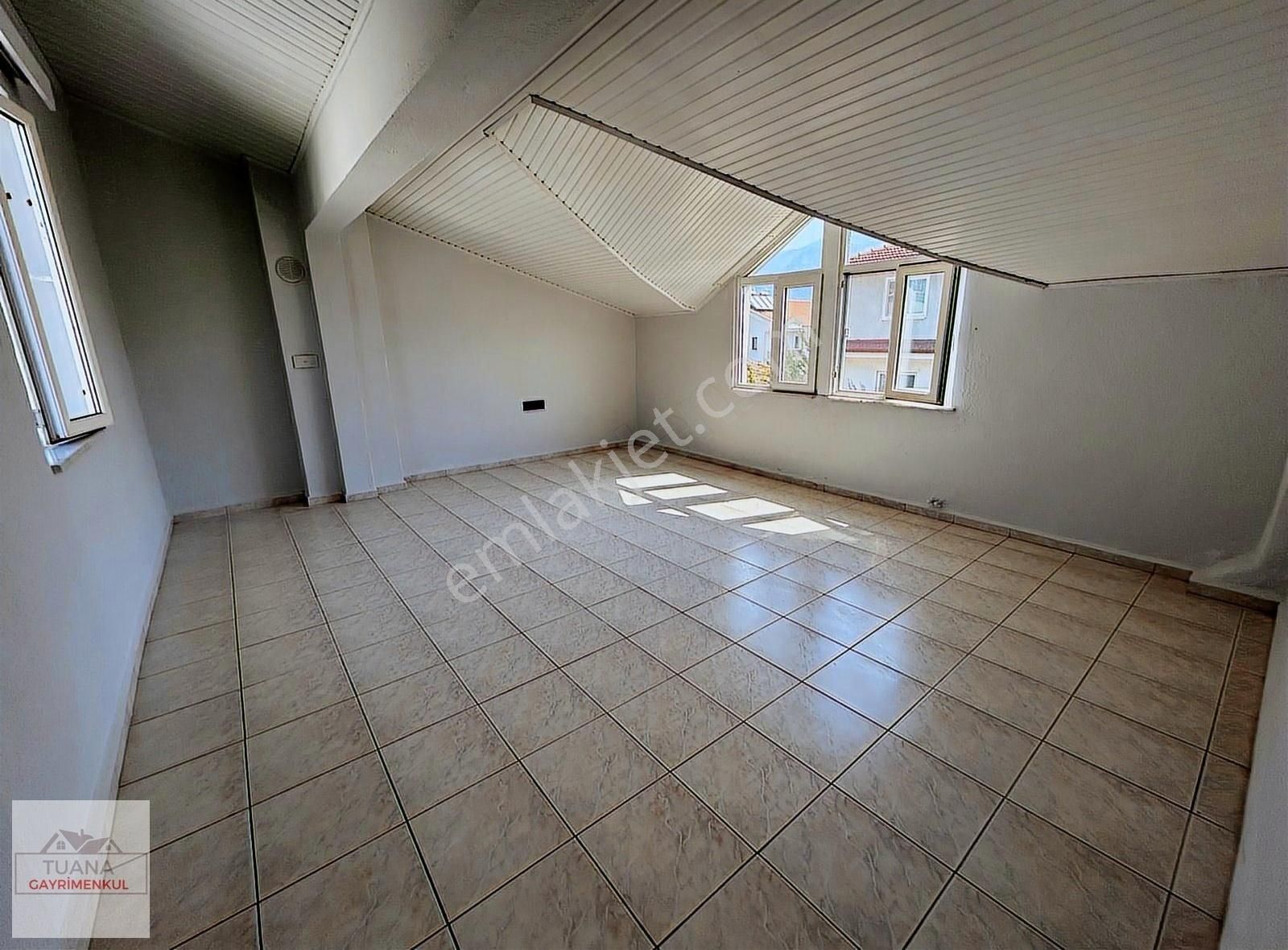 Tuana Gayrimenkul'den Gelişim'de 4+1 Triplex - Görsel 2