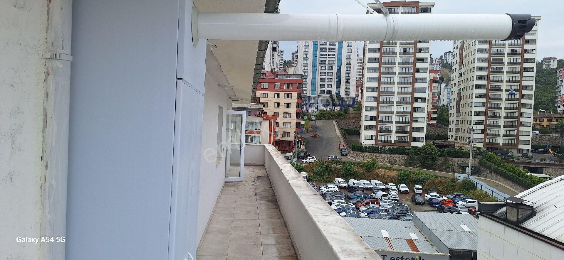 Şahinoğlu Emlaktan, Trabzon Yomra Kaṣüstünde, 9 Daire Ve 1 Dükkanlı, Komple Satılık Sıfır Bina. - Görsel 8
