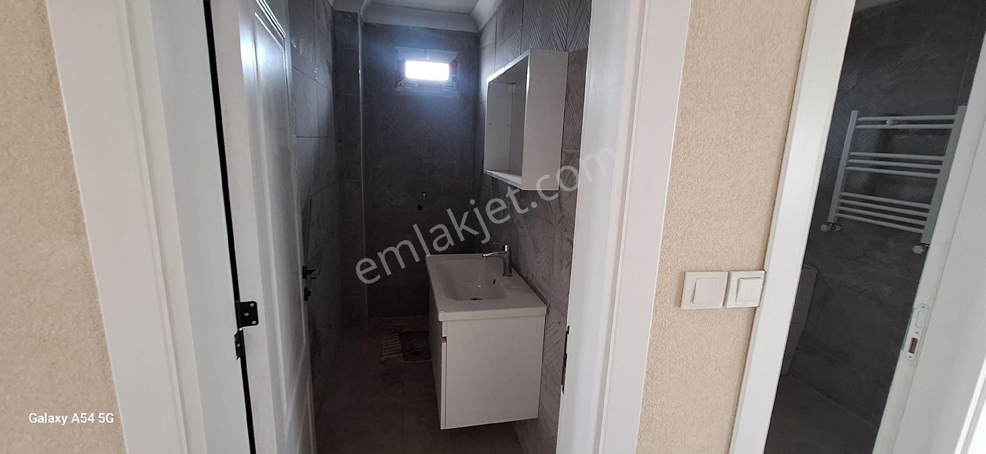 Şahinoğlu Emlaktan, Trabzon Yomra Kaṣüstünde, 9 Daire Ve 1 Dükkanlı, Komple Satılık Sıfır Bina. - Görsel 14