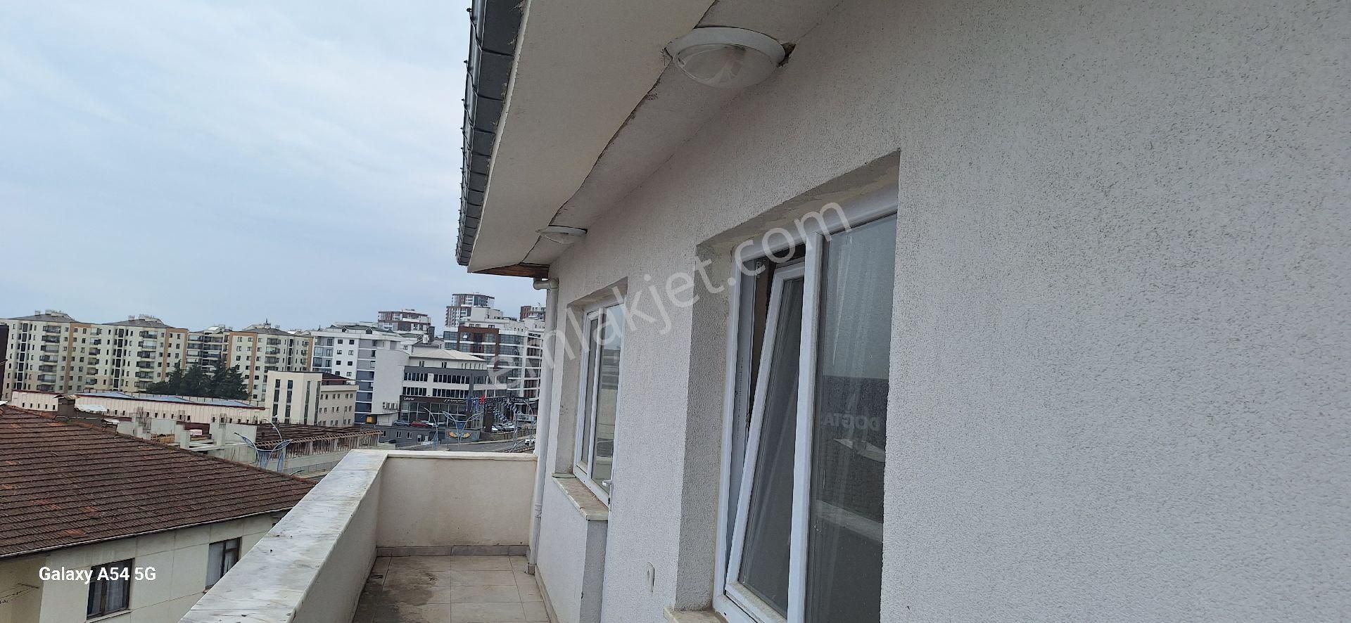 Şahinoğlu Emlaktan, Trabzon Yomra Kaṣüstünde, 9 Daire Ve 1 Dükkanlı, Komple Satılık Sıfır Bina. - Görsel 9
