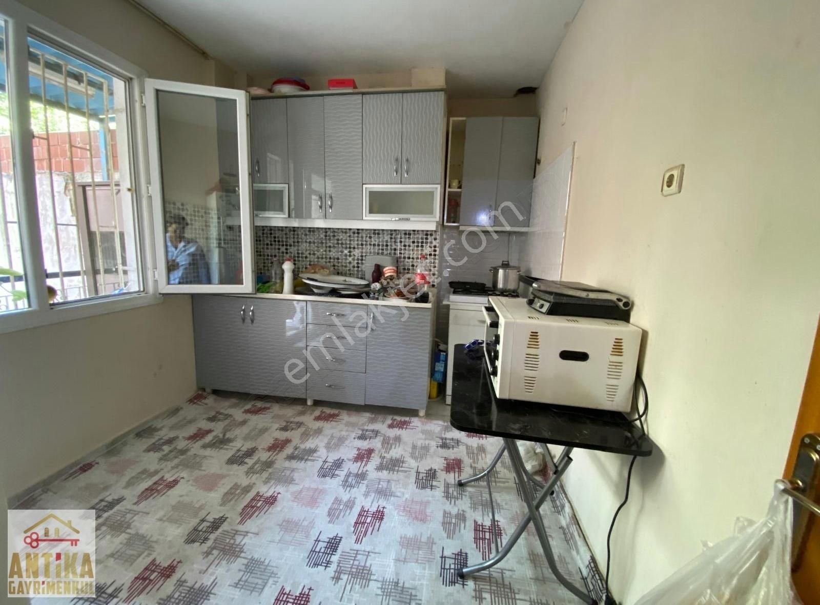 Antika Gayrimenkulden Şehir Merkezinde Satılık 3+1 Kiraclı Daire