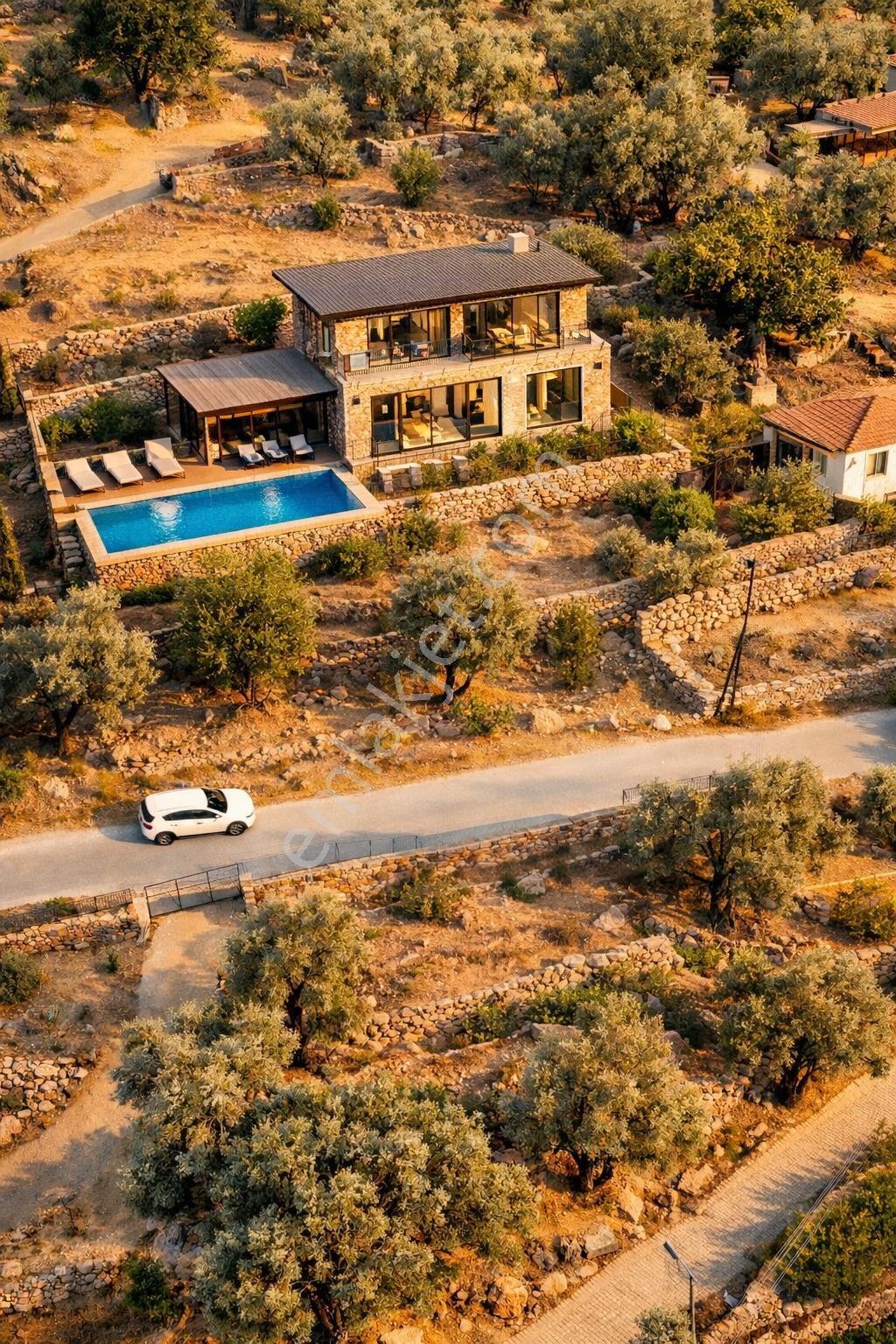 Milas Pınararası Köy İçi Toplam 535 M2 (250m2 ) İmarlı Arsa- İnşaata Hazır - Görsel 19